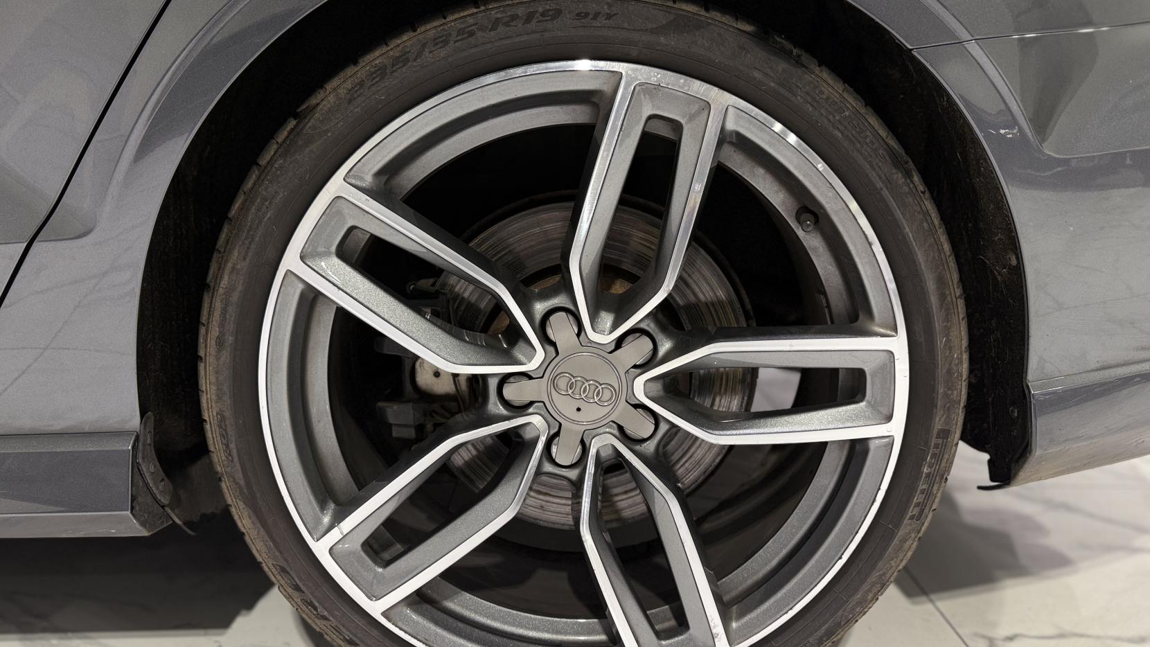 Audi S3 2.0 TFSI Saloon 4dr Petrol S Tronic quattro Euro 6 (s/s) (310 ps)