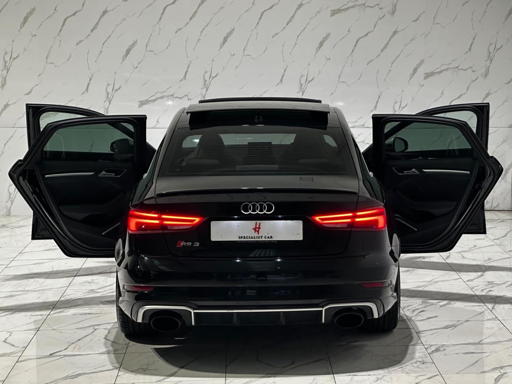 Audi RS3 2.5 TFSI S Tronic quattro Euro 6 (s/s) 4dr