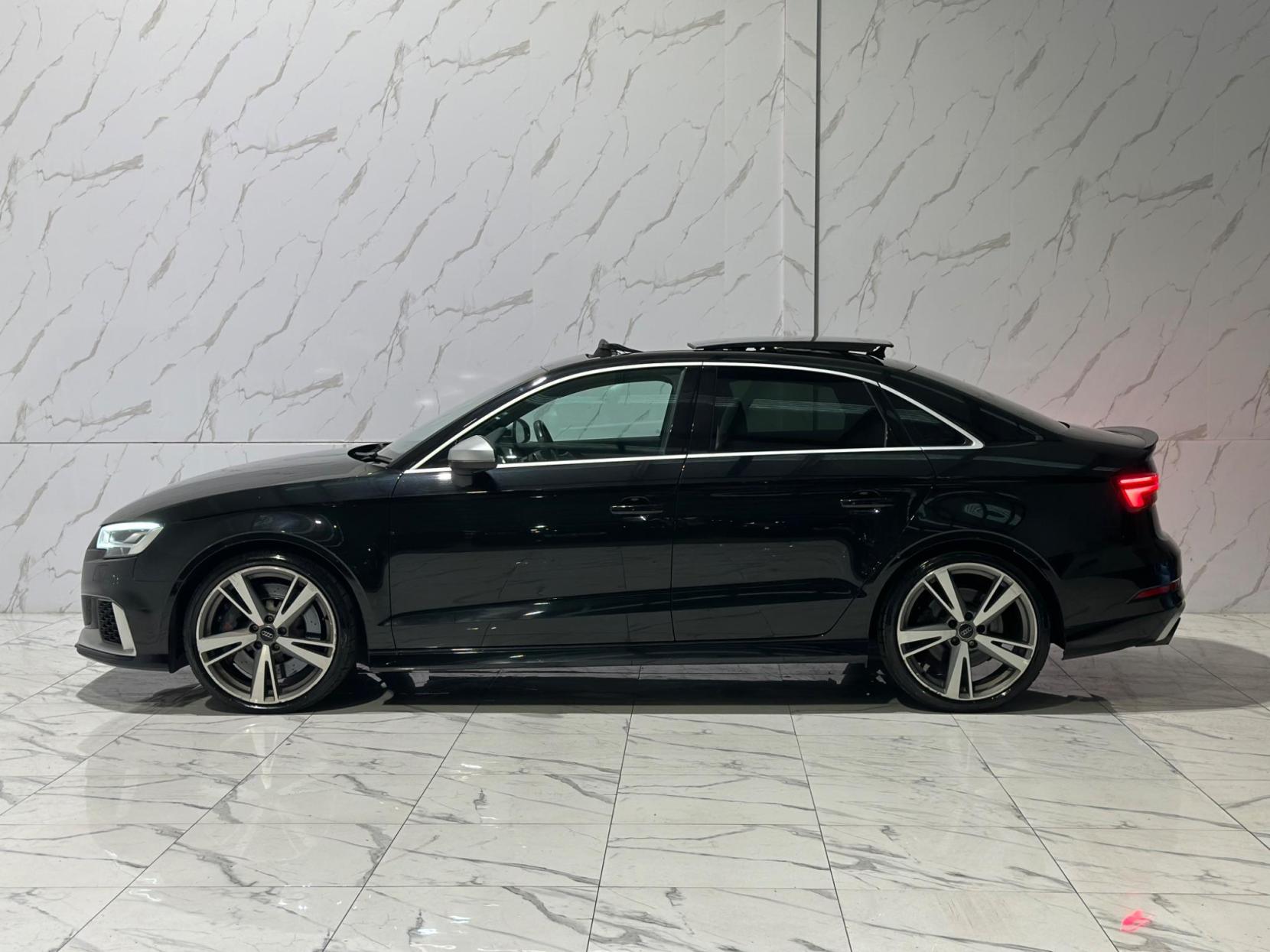 Audi RS3 2.5 TFSI S Tronic quattro Euro 6 (s/s) 4dr