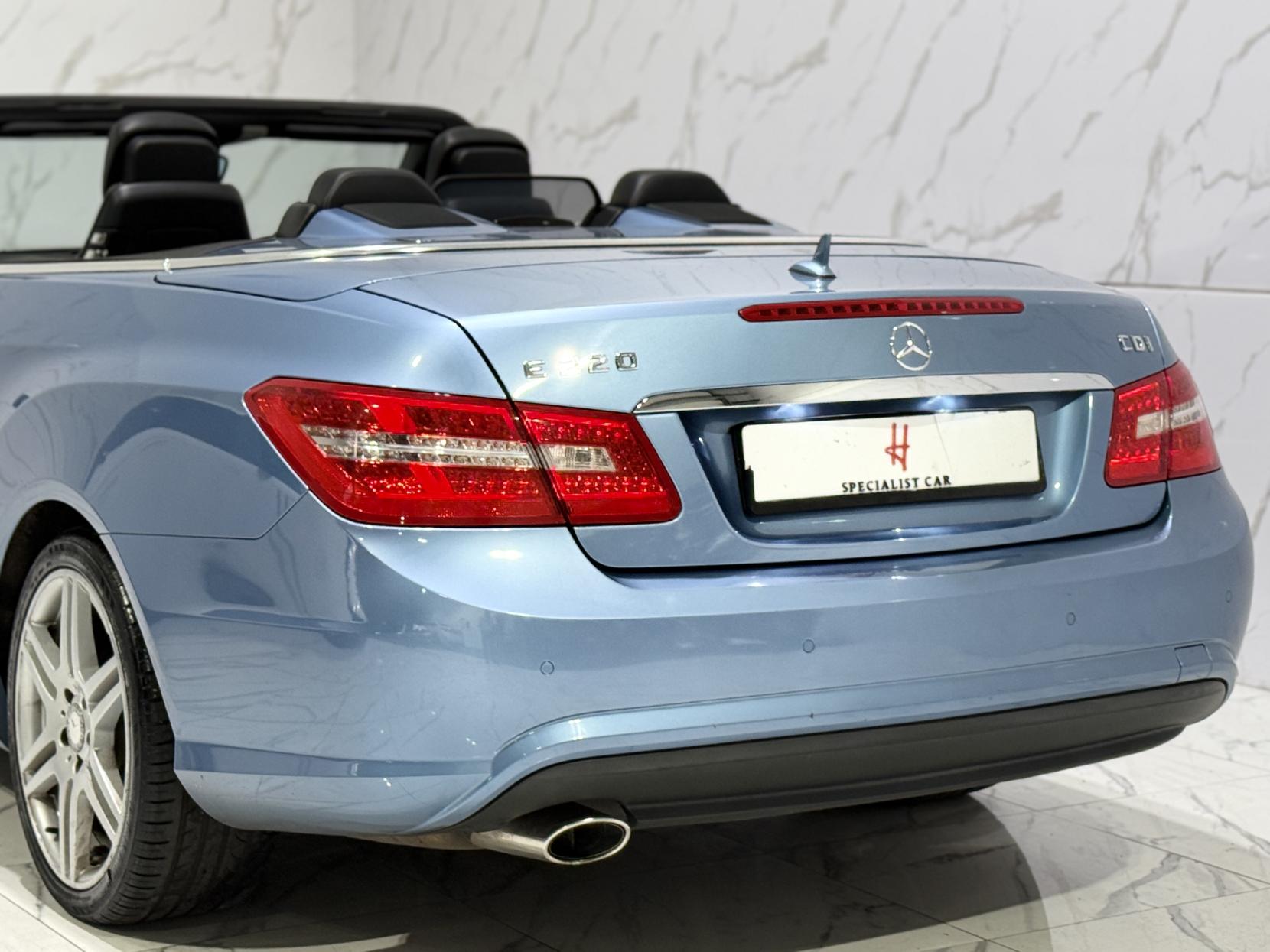 Mercedes-Benz E Class 2.1 E220 CDI BlueEfficiency Sport Edition 125 Cabriolet 2dr Diesel G-Tronic+ Euro 5 (s/s) (170 ps)