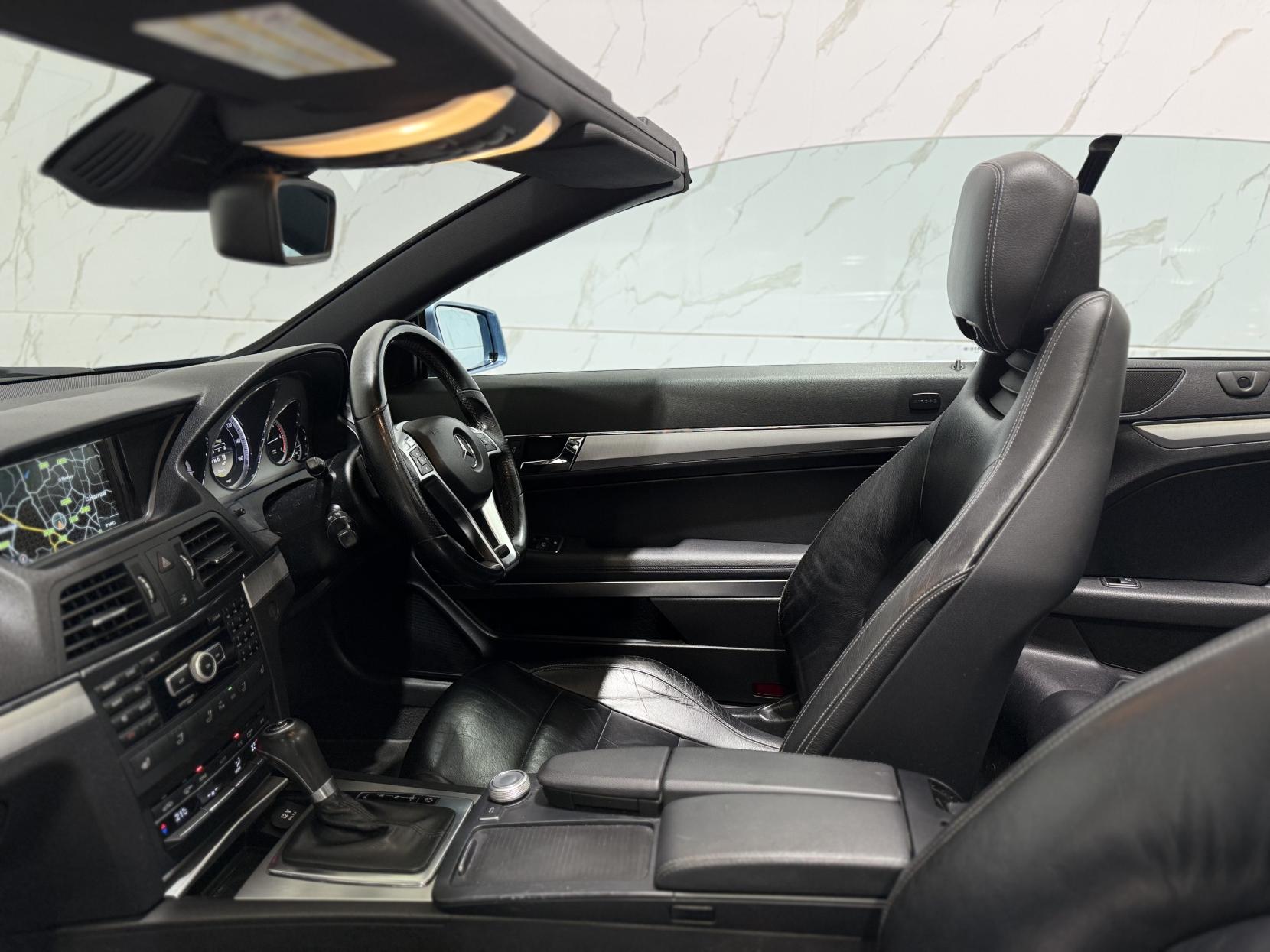 Mercedes-Benz E Class 2.1 E220 CDI BlueEfficiency Sport Edition 125 Cabriolet 2dr Diesel G-Tronic+ Euro 5 (s/s) (170 ps)