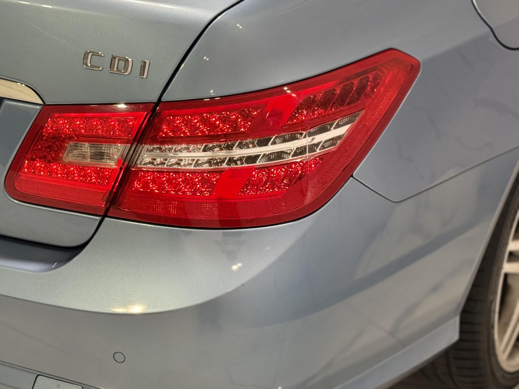 Mercedes-Benz E Class 2.1 E220 CDI BlueEfficiency Sport Edition 125 Cabriolet 2dr Diesel G-Tronic+ Euro 5 (s/s) (170 ps)