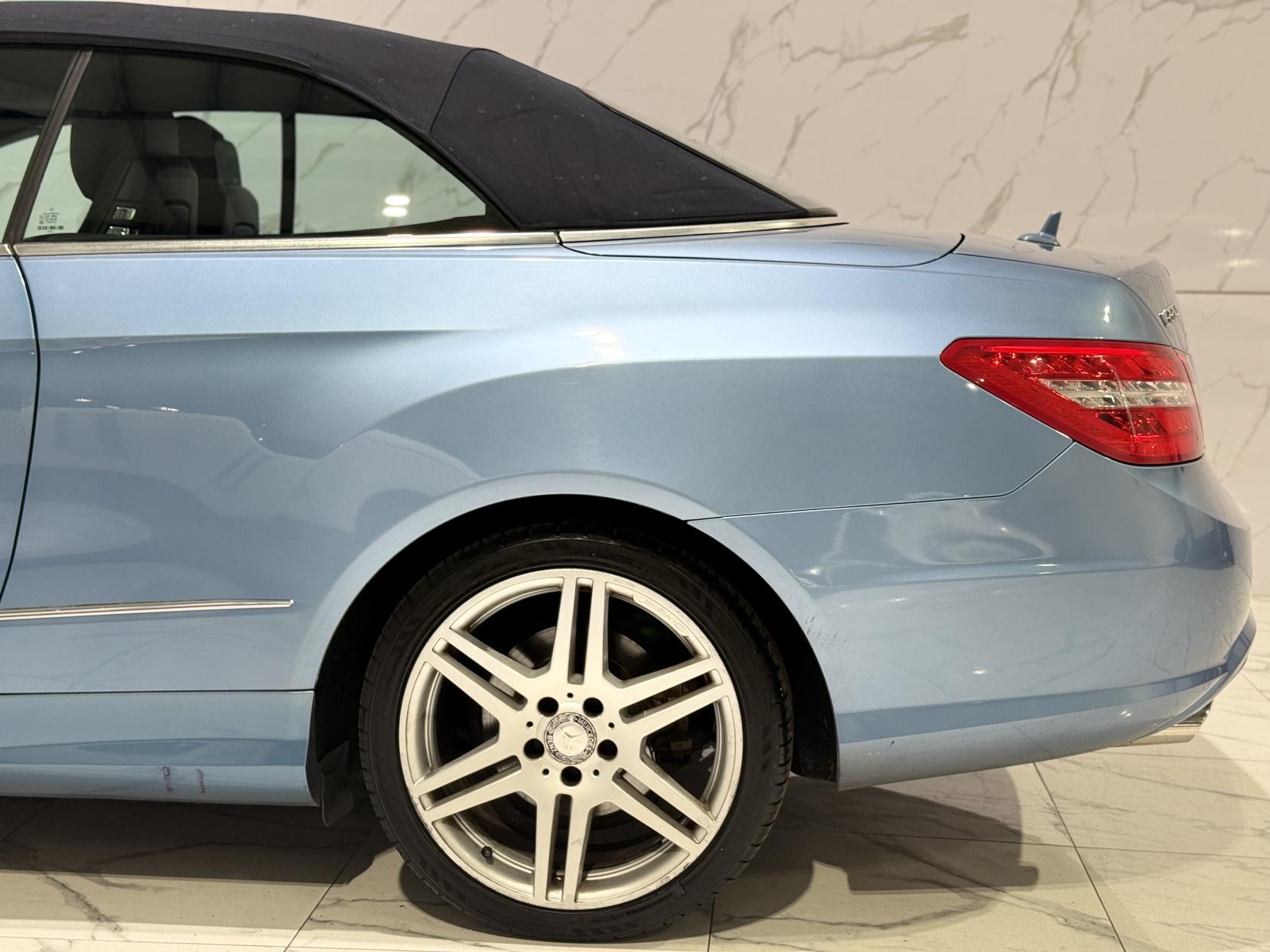 Mercedes-Benz E Class 2.1 E220 CDI BlueEfficiency Sport Edition 125 Cabriolet 2dr Diesel G-Tronic+ Euro 5 (s/s) (170 ps)