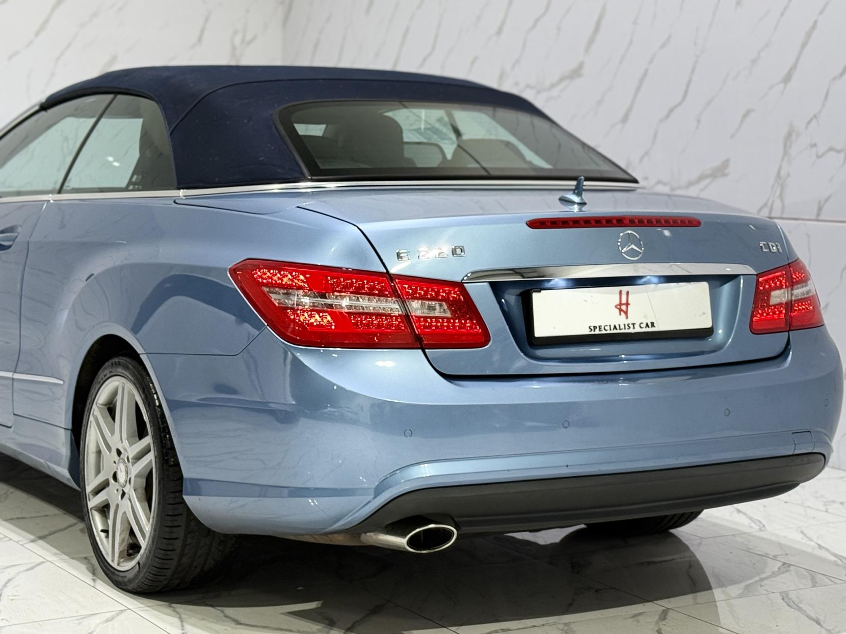 Mercedes-Benz E Class 2.1 E220 CDI BlueEfficiency Sport Edition 125 Cabriolet 2dr Diesel G-Tronic+ Euro 5 (s/s) (170 ps)