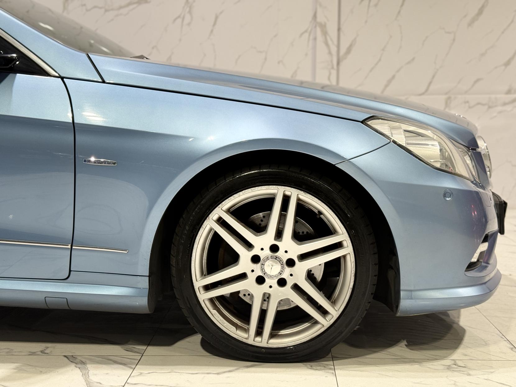 Mercedes-Benz E Class 2.1 E220 CDI BlueEfficiency Sport Edition 125 Cabriolet 2dr Diesel G-Tronic+ Euro 5 (s/s) (170 ps)