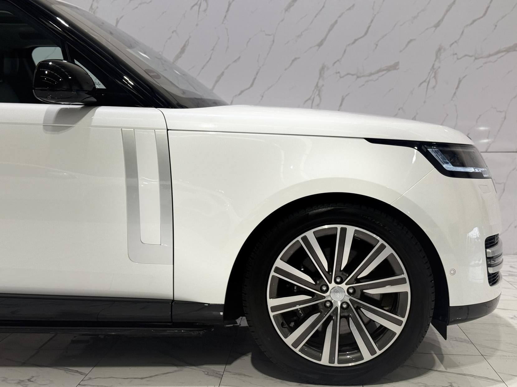 Land Rover Range Rover 3.0 P510e 38.2kWh Autobiography Auto 4WD Euro 6 (s/s) 5dr