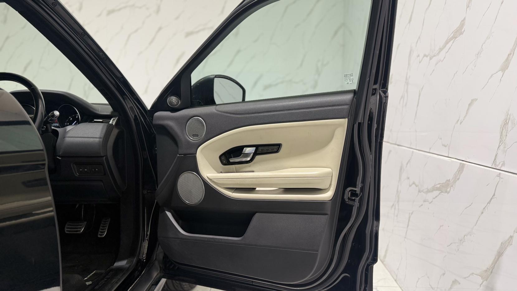 Land Rover Range Rover Evoque 2.0 TD4 HSE Dynamic SUV 5dr Diesel Auto 4WD Euro 6 (s/s) (180 ps)