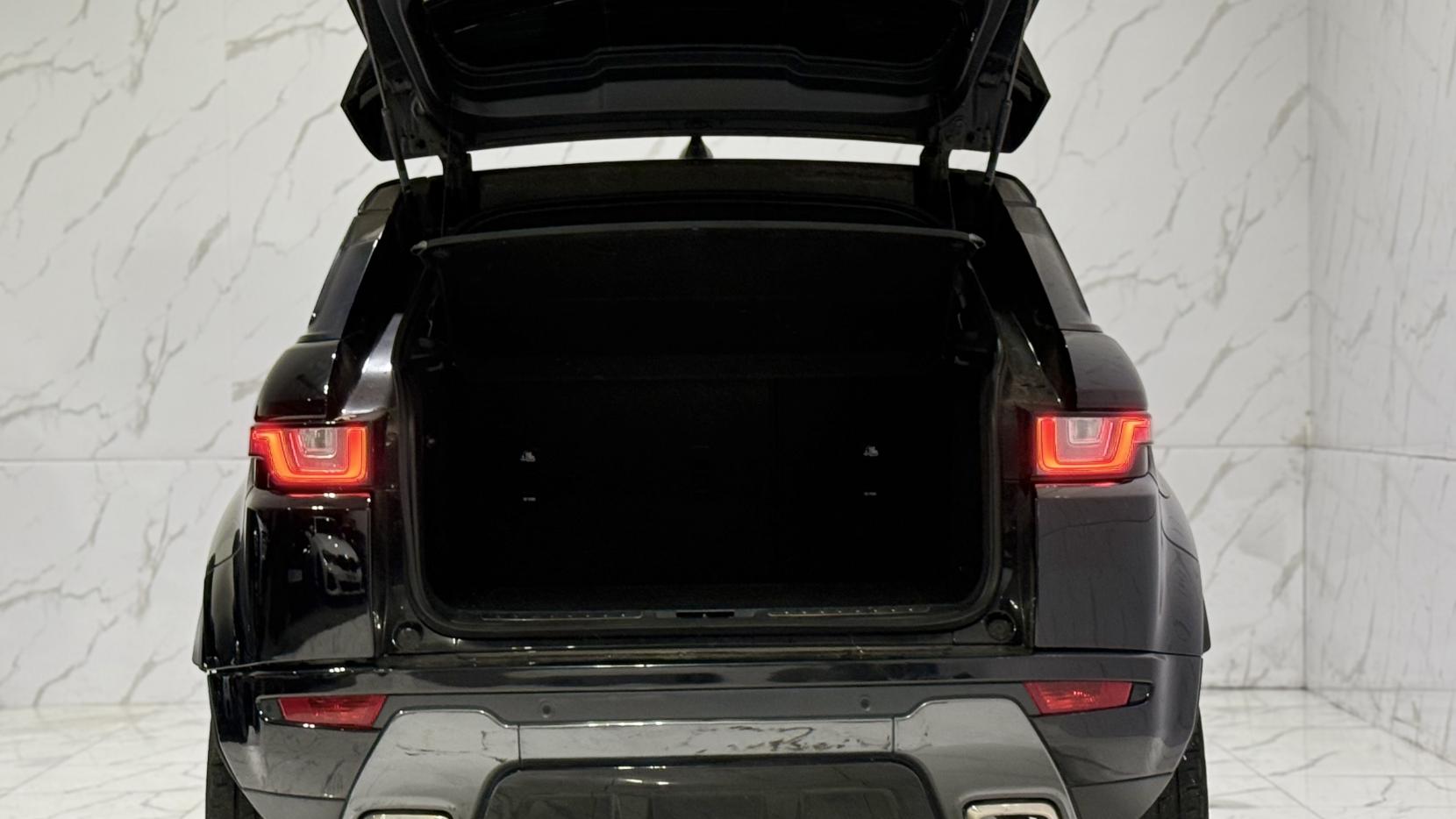 Land Rover Range Rover Evoque 2.0 TD4 HSE Dynamic SUV 5dr Diesel Auto 4WD Euro 6 (s/s) (180 ps)