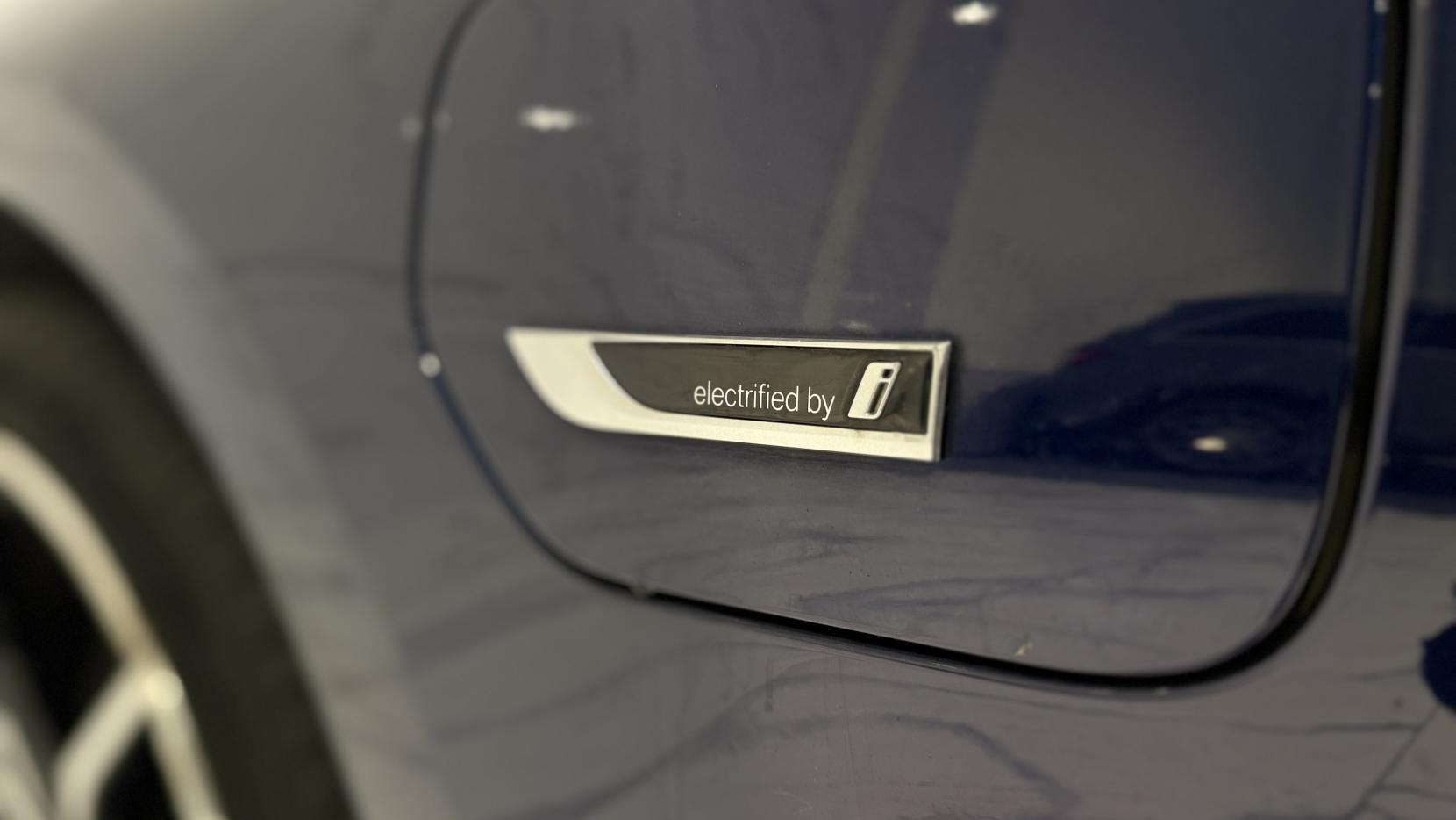 BMW 3 Series 2.0 330e 12kWh M Sport Pro Edition Saloon 4dr Petrol Plug-in Hybrid Auto Euro 6 (s/s) (292 ps)