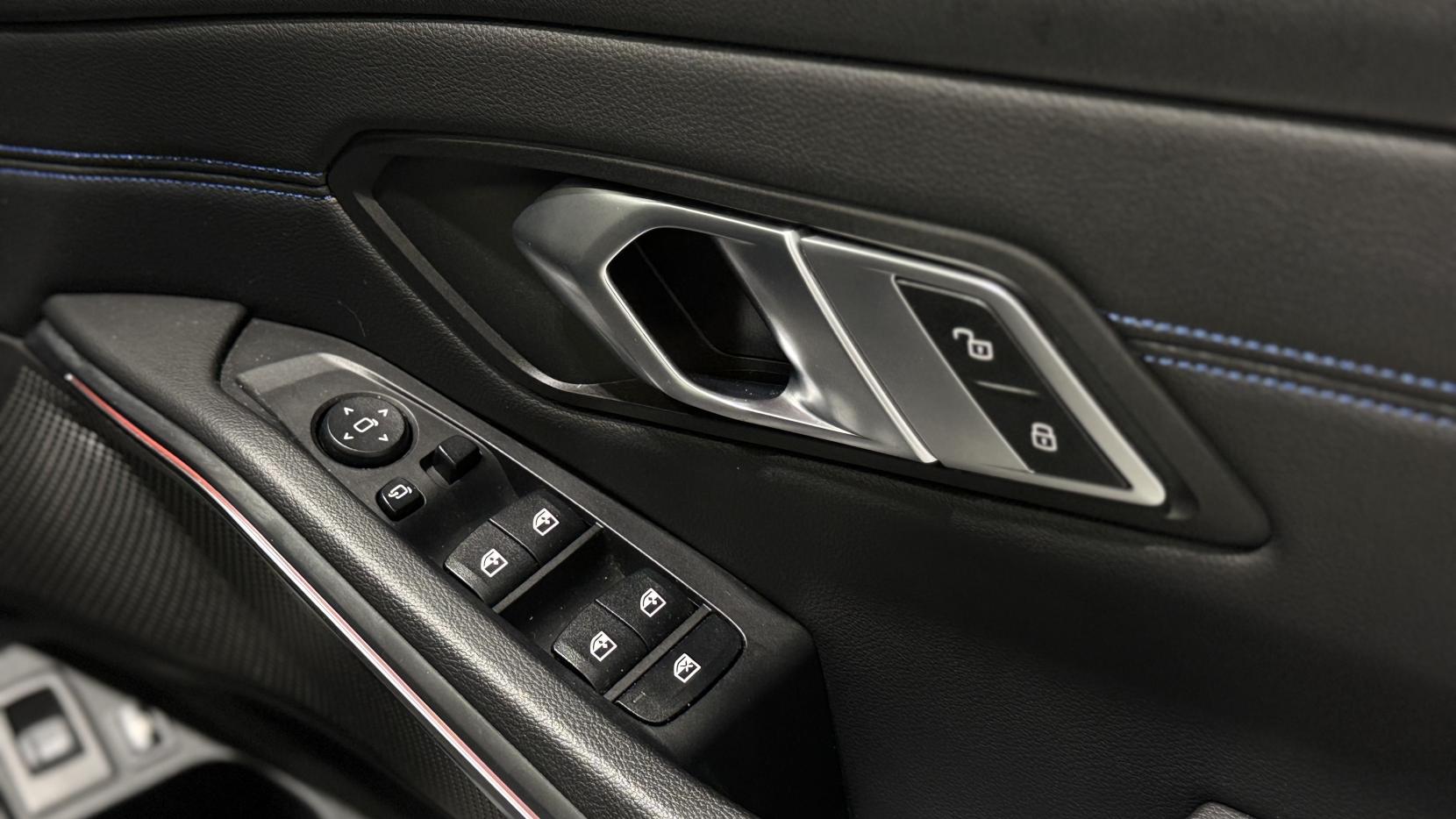 BMW 3 Series 2.0 330e 12kWh M Sport Pro Edition Saloon 4dr Petrol Plug-in Hybrid Auto Euro 6 (s/s) (292 ps)