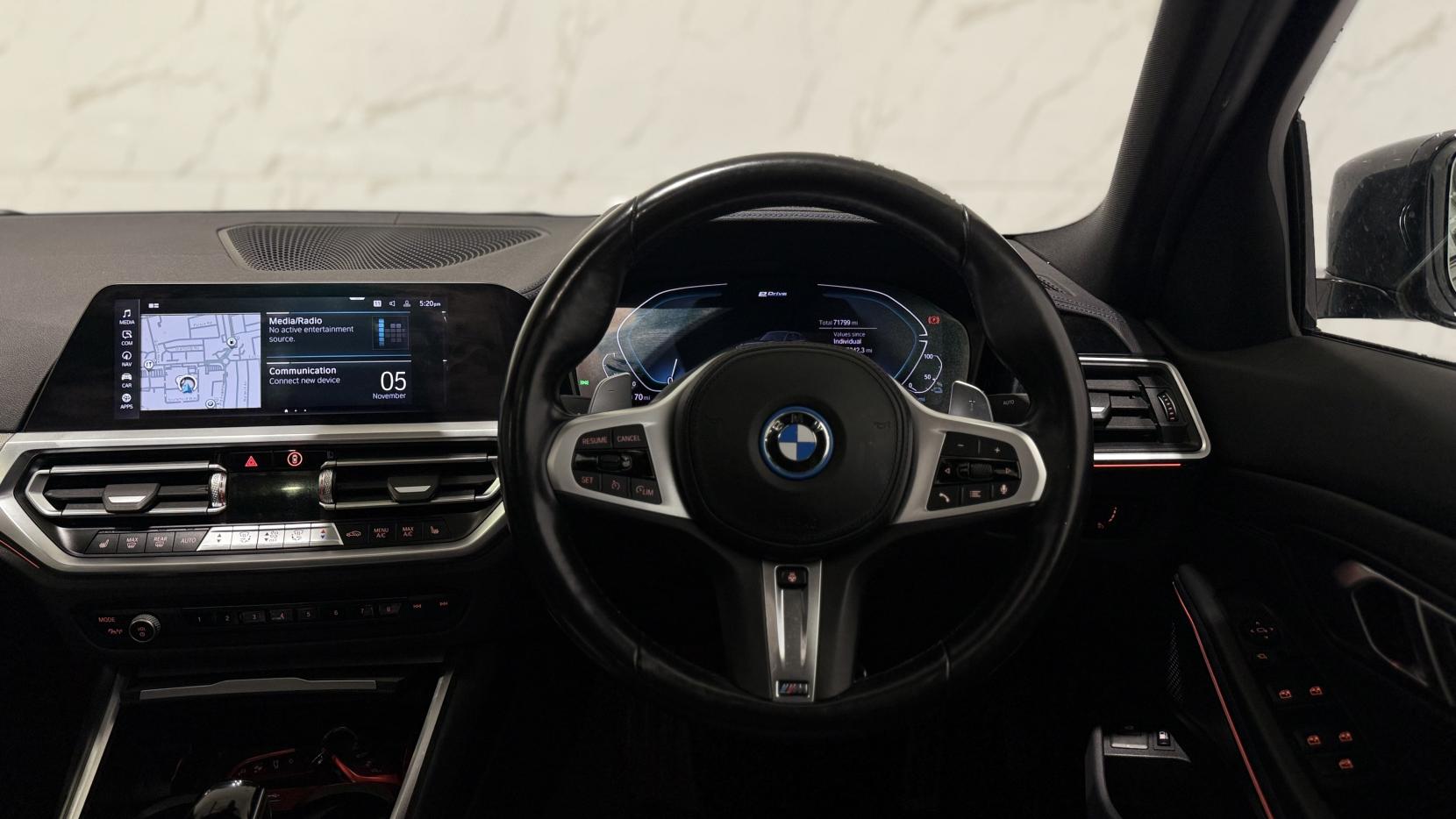 BMW 3 Series 2.0 330e 12kWh M Sport Pro Edition Saloon 4dr Petrol Plug-in Hybrid Auto Euro 6 (s/s) (292 ps)