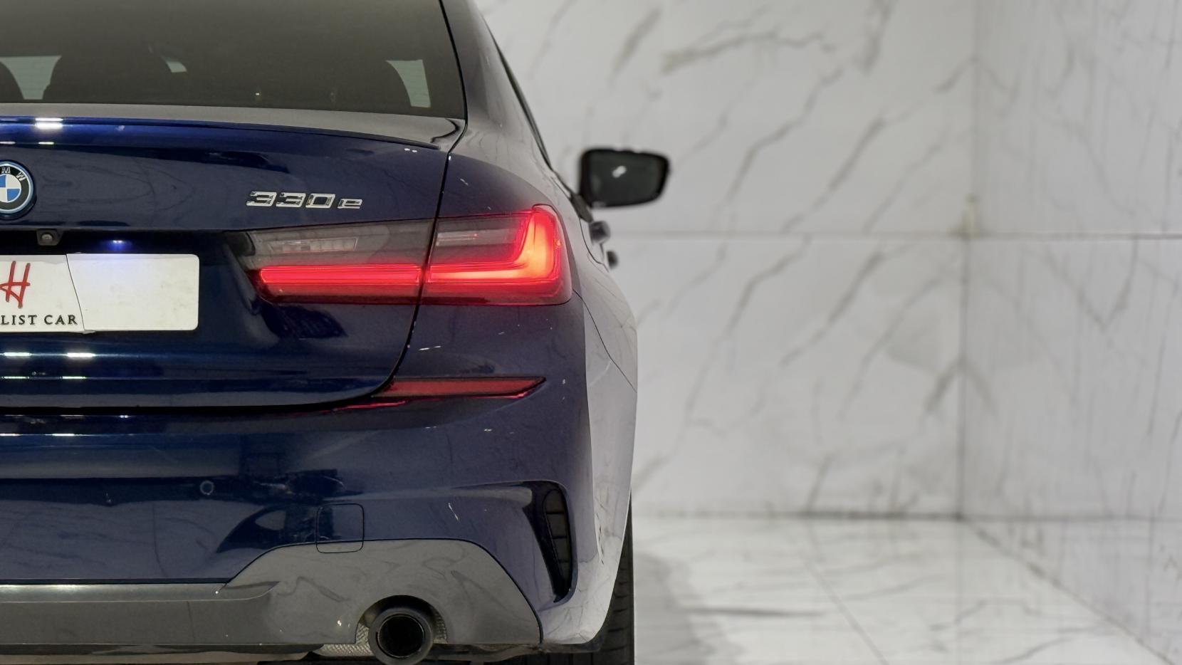 BMW 3 Series 2.0 330e 12kWh M Sport Pro Edition Saloon 4dr Petrol Plug-in Hybrid Auto Euro 6 (s/s) (292 ps)