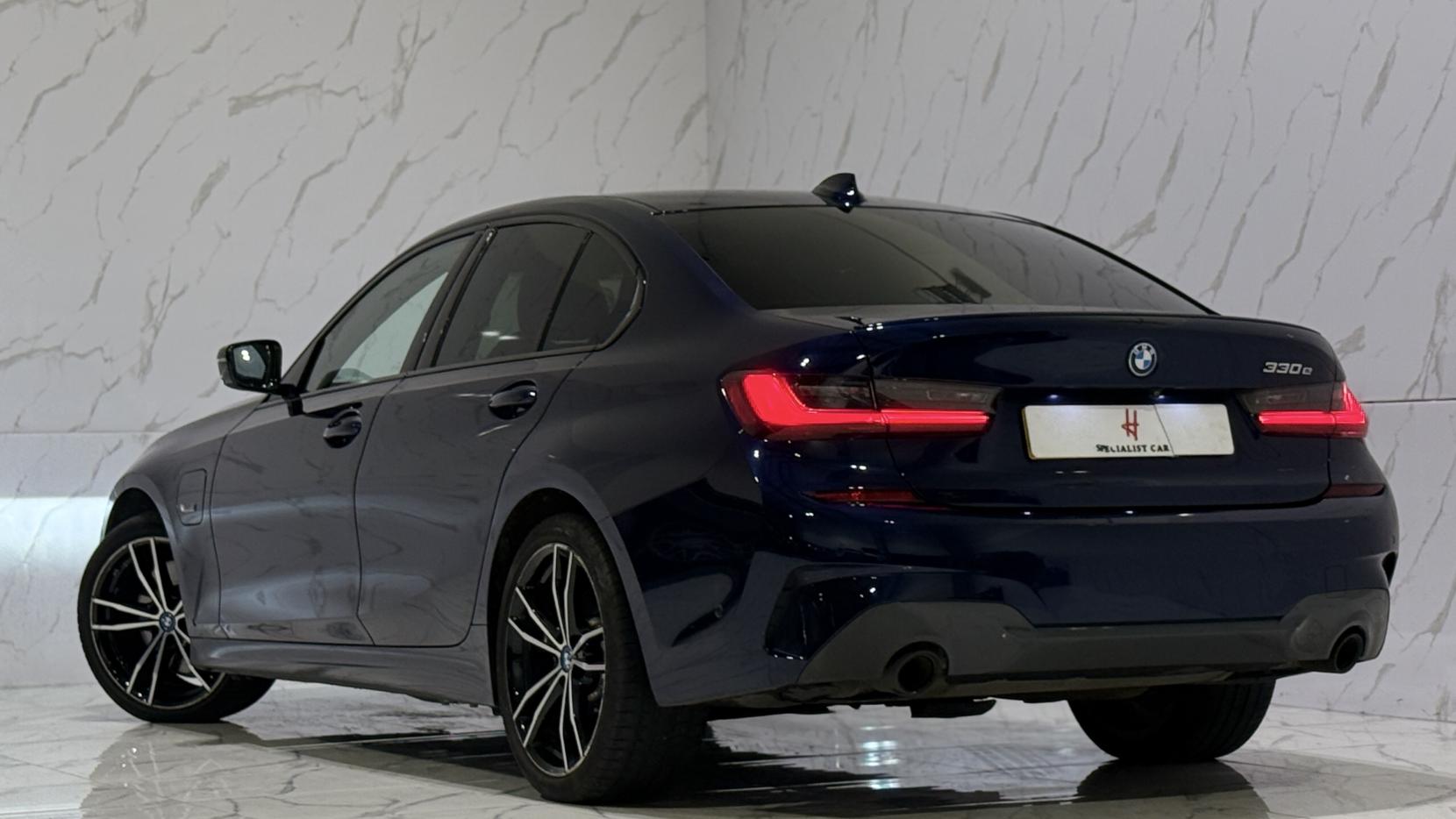 BMW 3 Series 2.0 330e 12kWh M Sport Pro Edition Saloon 4dr Petrol Plug-in Hybrid Auto Euro 6 (s/s) (292 ps)