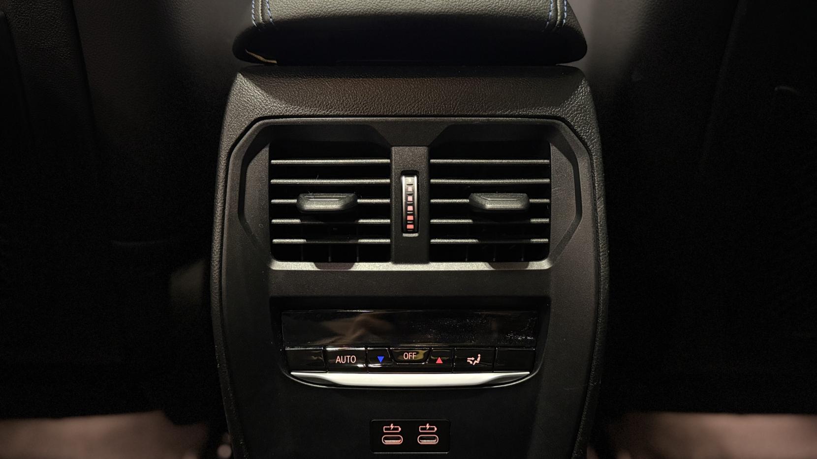 BMW 3 Series 2.0 330e 12kWh M Sport Pro Edition Saloon 4dr Petrol Plug-in Hybrid Auto Euro 6 (s/s) (292 ps)