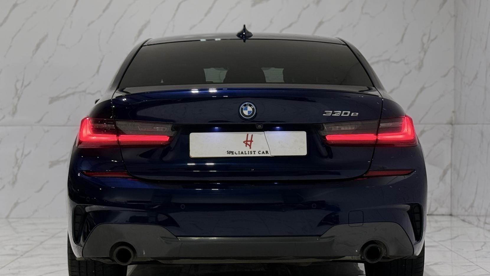 BMW 3 Series 2.0 330e 12kWh M Sport Pro Edition Saloon 4dr Petrol Plug-in Hybrid Auto Euro 6 (s/s) (292 ps)