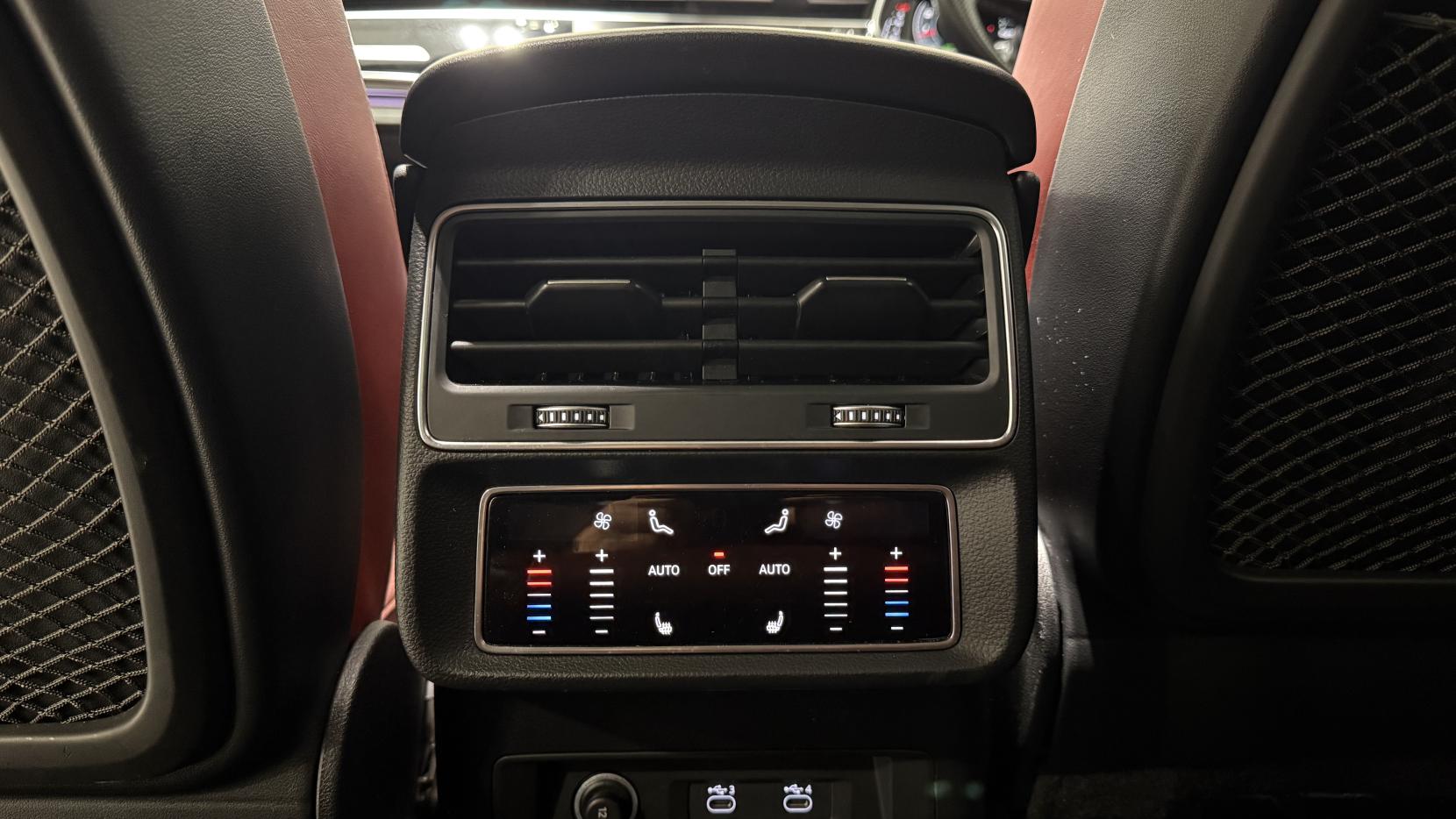 Audi SQ7 4.0 TFSI V8 Vorsprung SUV 5dr Petrol Tiptronic quattro Euro 6 (s/s) (507 ps)