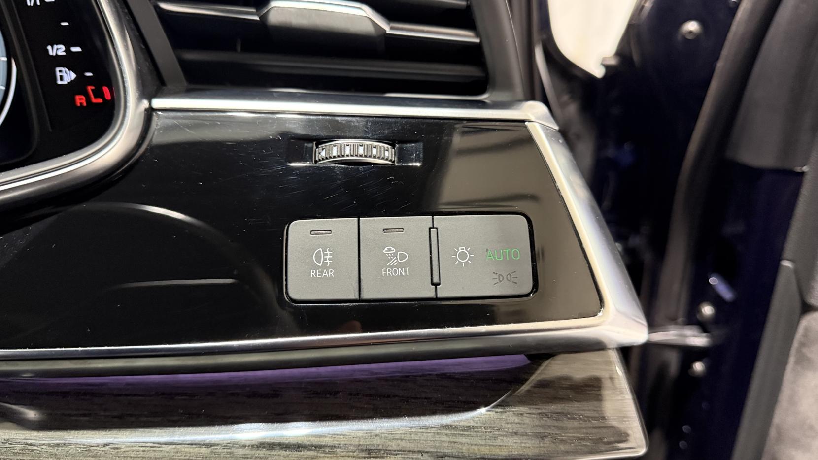 Audi SQ7 4.0 TFSI V8 Vorsprung SUV 5dr Petrol Tiptronic quattro Euro 6 (s/s) (507 ps)