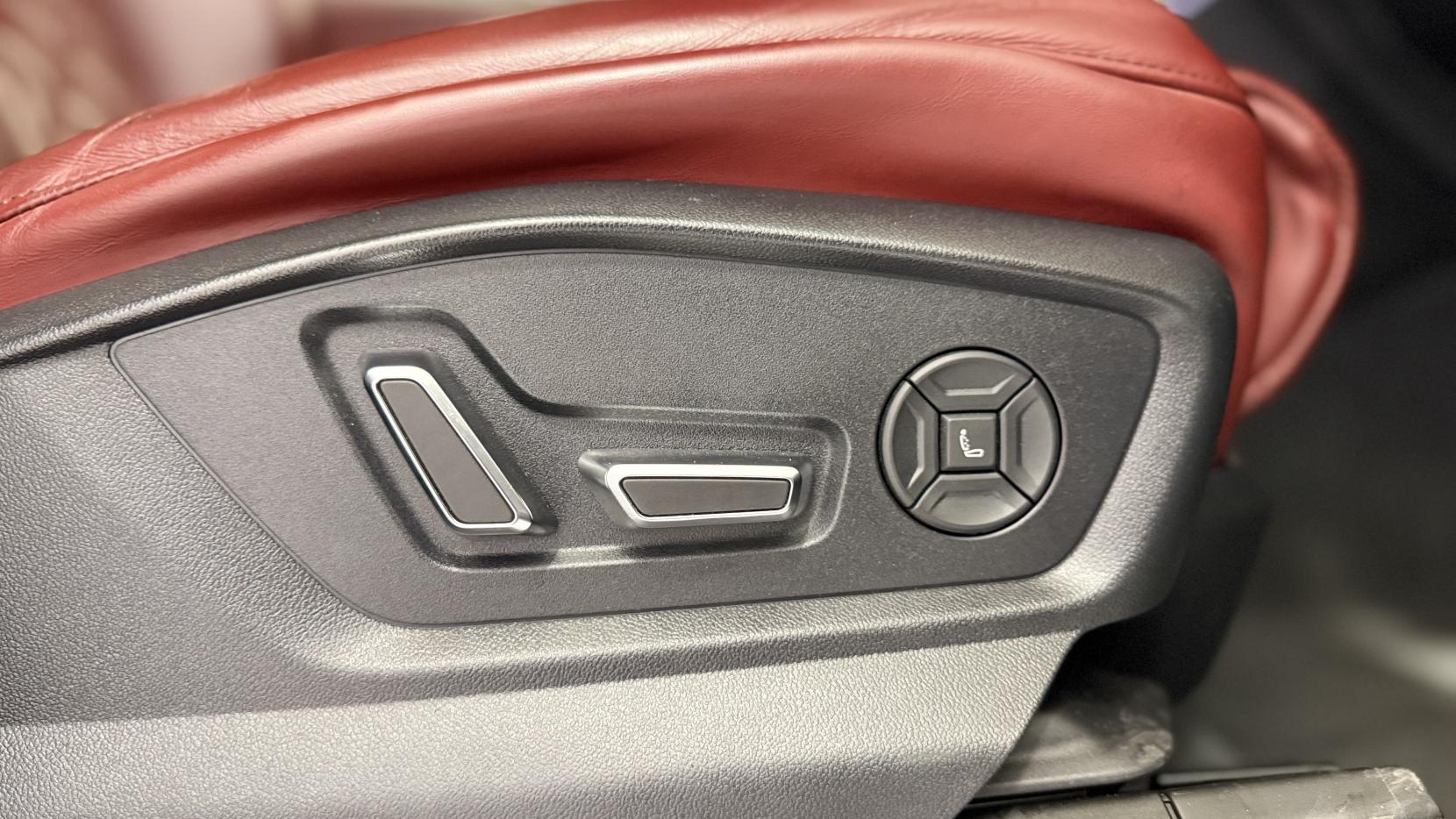 Audi SQ7 4.0 TFSI V8 Vorsprung SUV 5dr Petrol Tiptronic quattro Euro 6 (s/s) (507 ps)