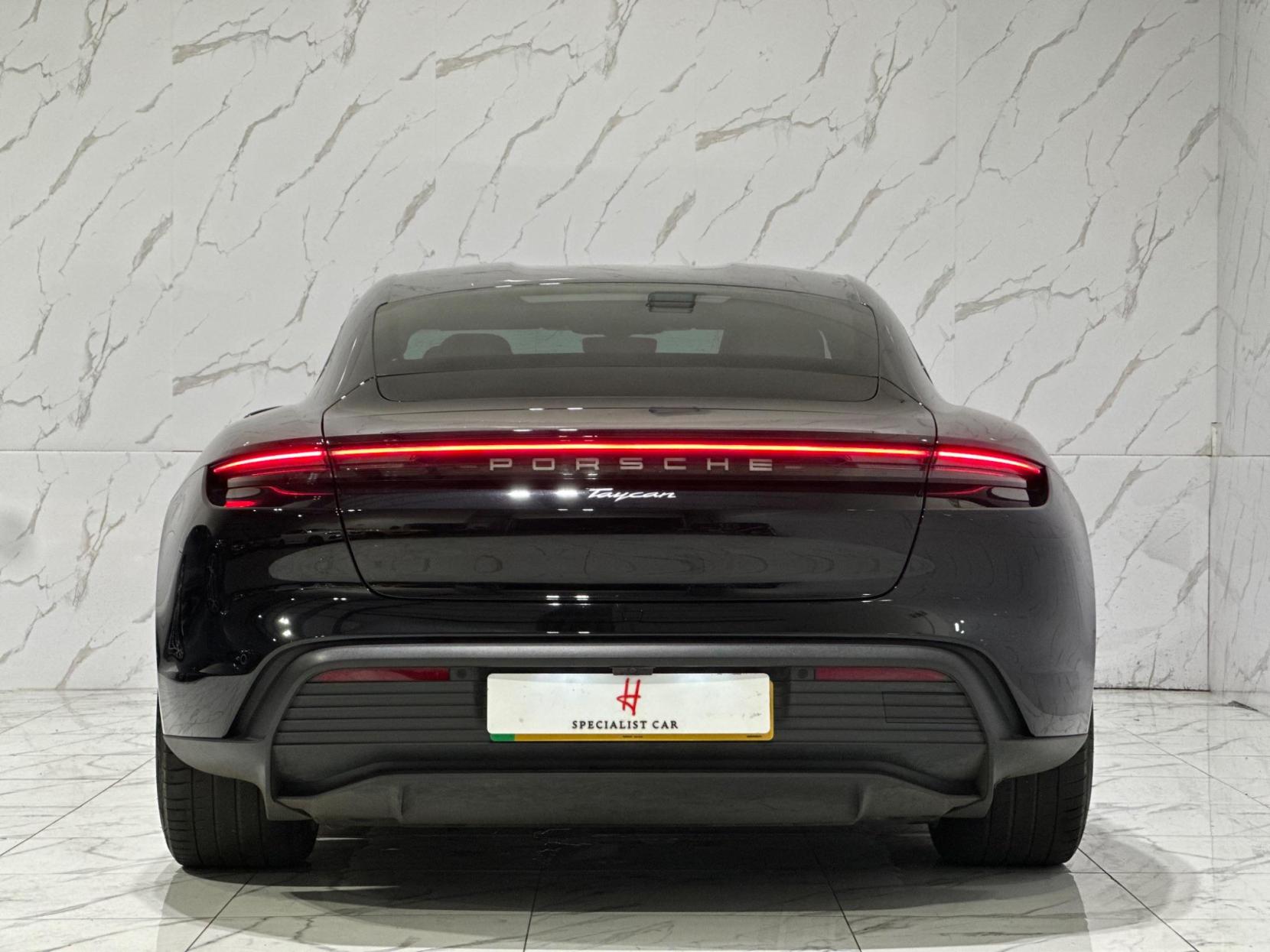 Porsche Taycan Performance 79.2kWh Auto RWD 4dr (11kW Charger)