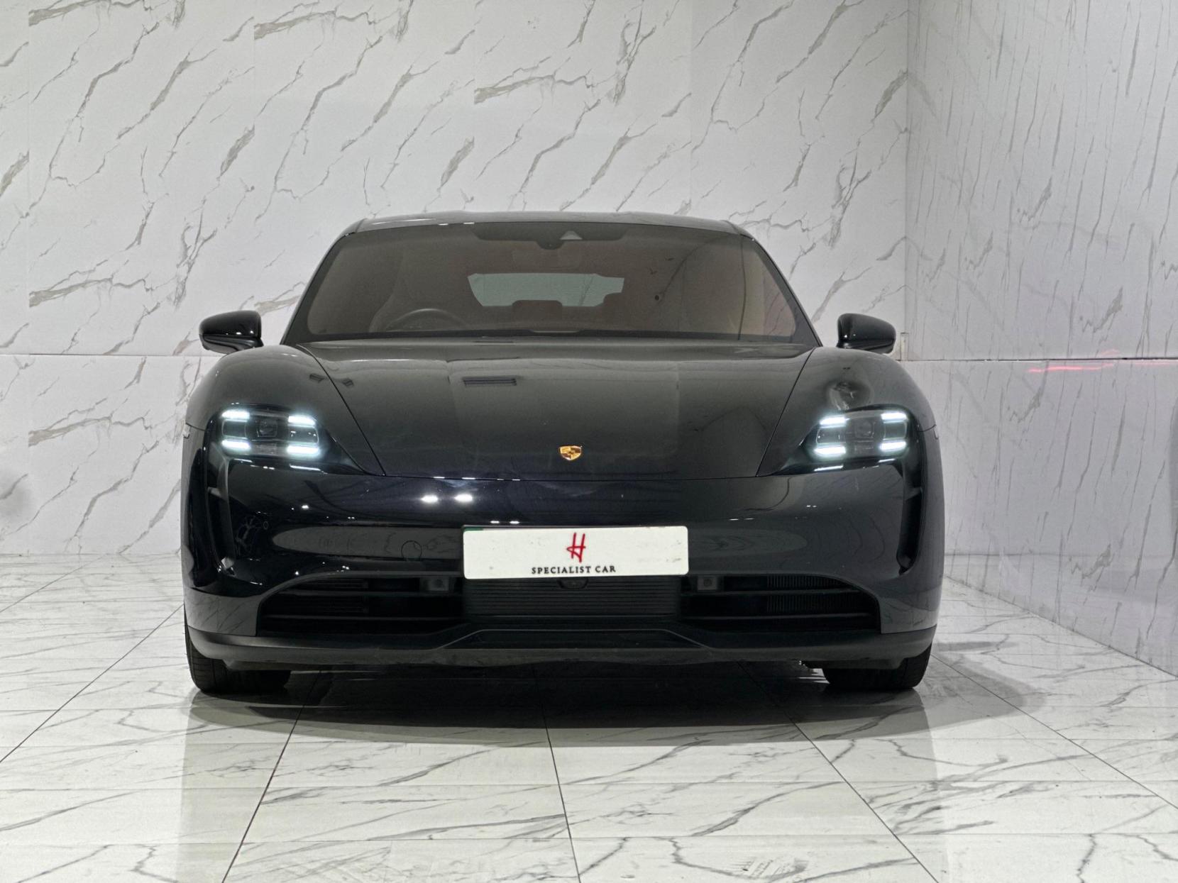 Porsche Taycan Performance 79.2kWh Auto RWD 4dr (11kW Charger)