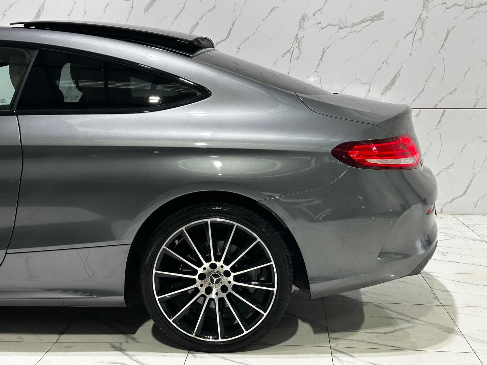 Mercedes-Benz C Class 2.1 C250d AMG Line (Premium Plus) G-Tronic+ Euro 6 (s/s) 2dr