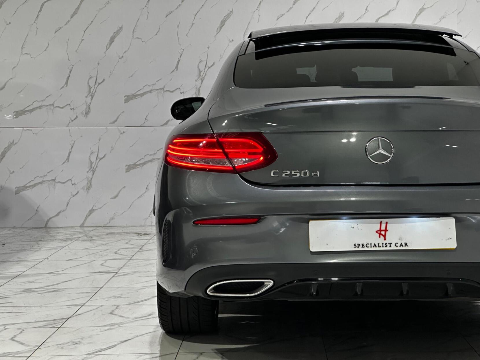 Mercedes-Benz C Class 2.1 C250d AMG Line (Premium Plus) G-Tronic+ Euro 6 (s/s) 2dr