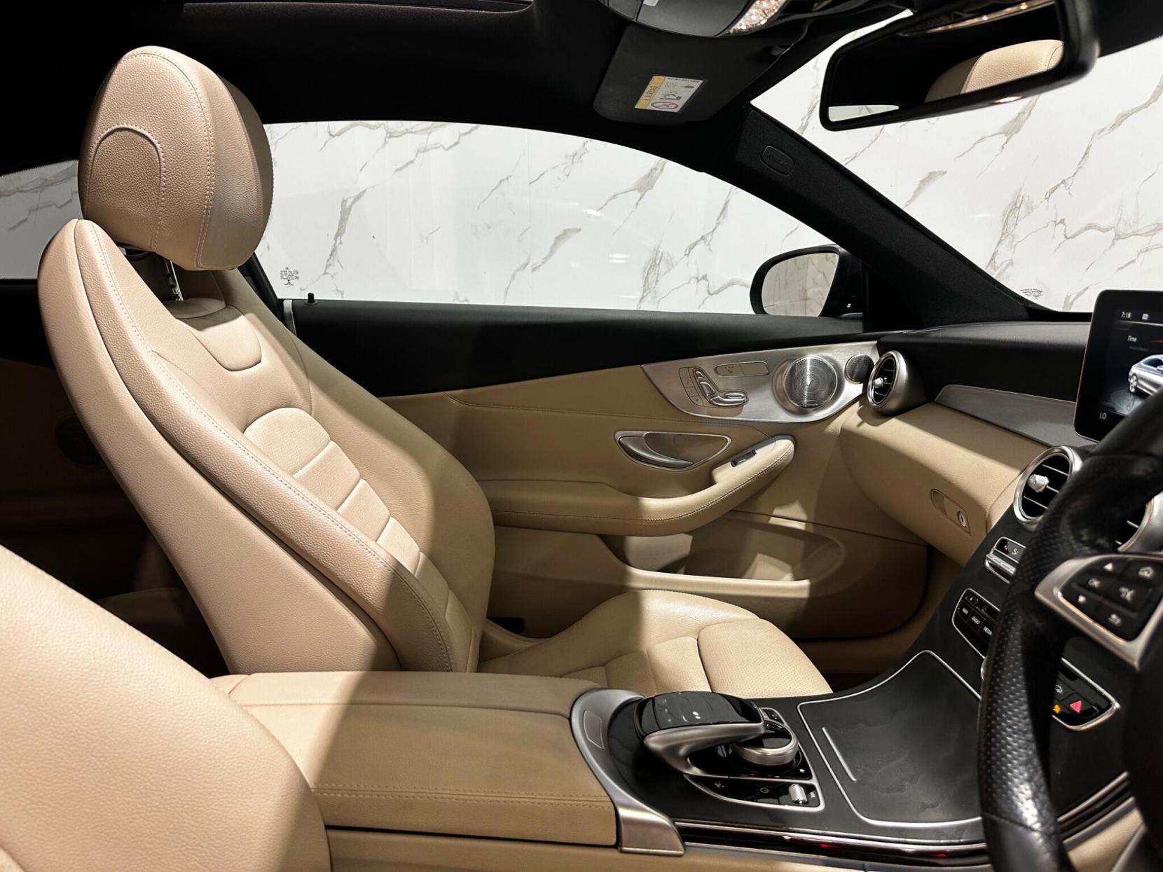 Mercedes-Benz C Class 2.1 C250d AMG Line (Premium Plus) G-Tronic+ Euro 6 (s/s) 2dr