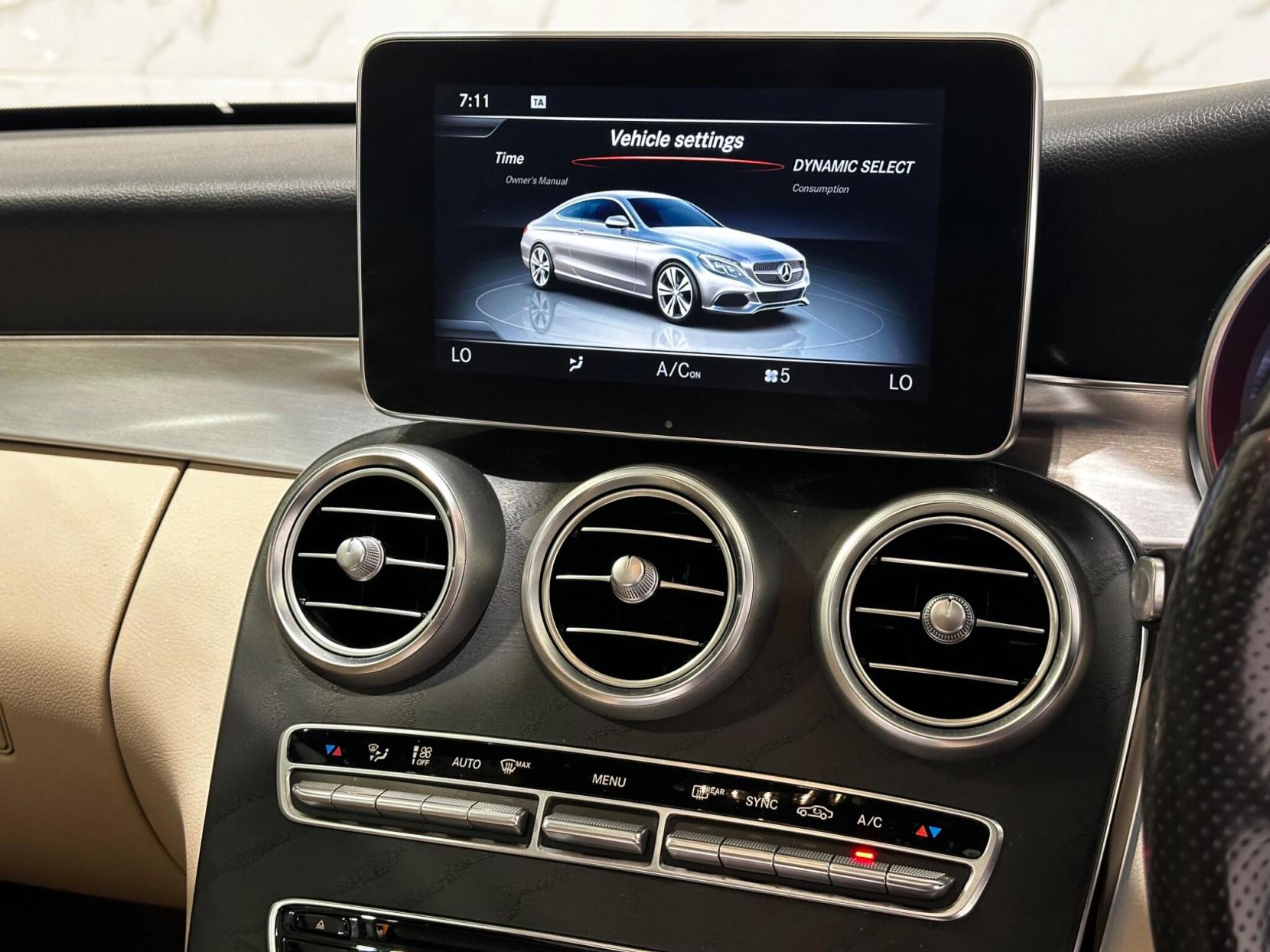 Mercedes-Benz C Class 2.1 C250d AMG Line (Premium Plus) G-Tronic+ Euro 6 (s/s) 2dr