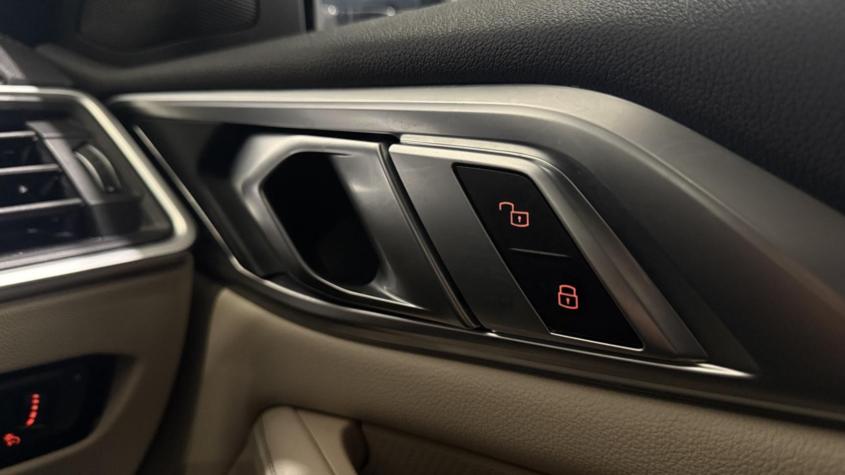 BMW 4 Series 2.0 420i M Sport Coupe 2dr Petrol Auto Euro 6 (s/s) (184 ps)