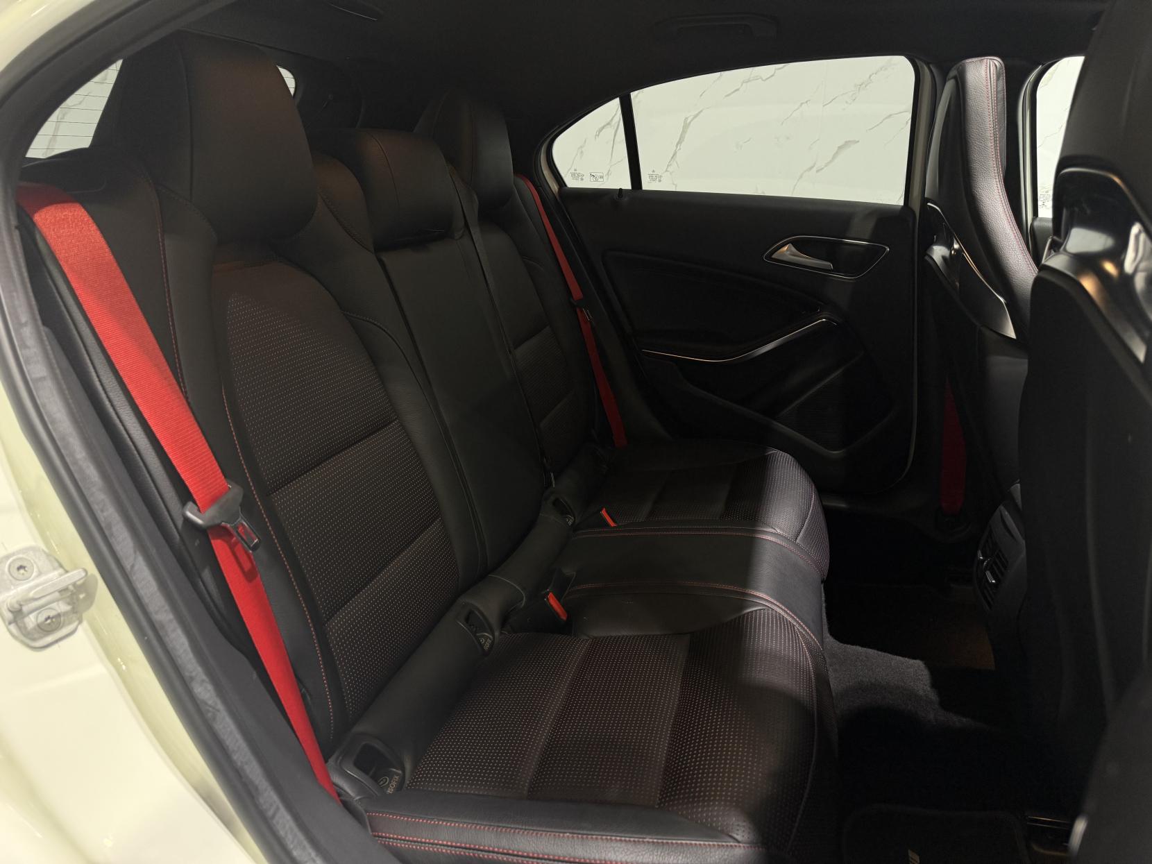 Mercedes-Benz A Class 2.0 A45 AMG Hatchback 5dr Petrol SpdS DCT 4MATIC Euro 6 (s/s) (360 ps)