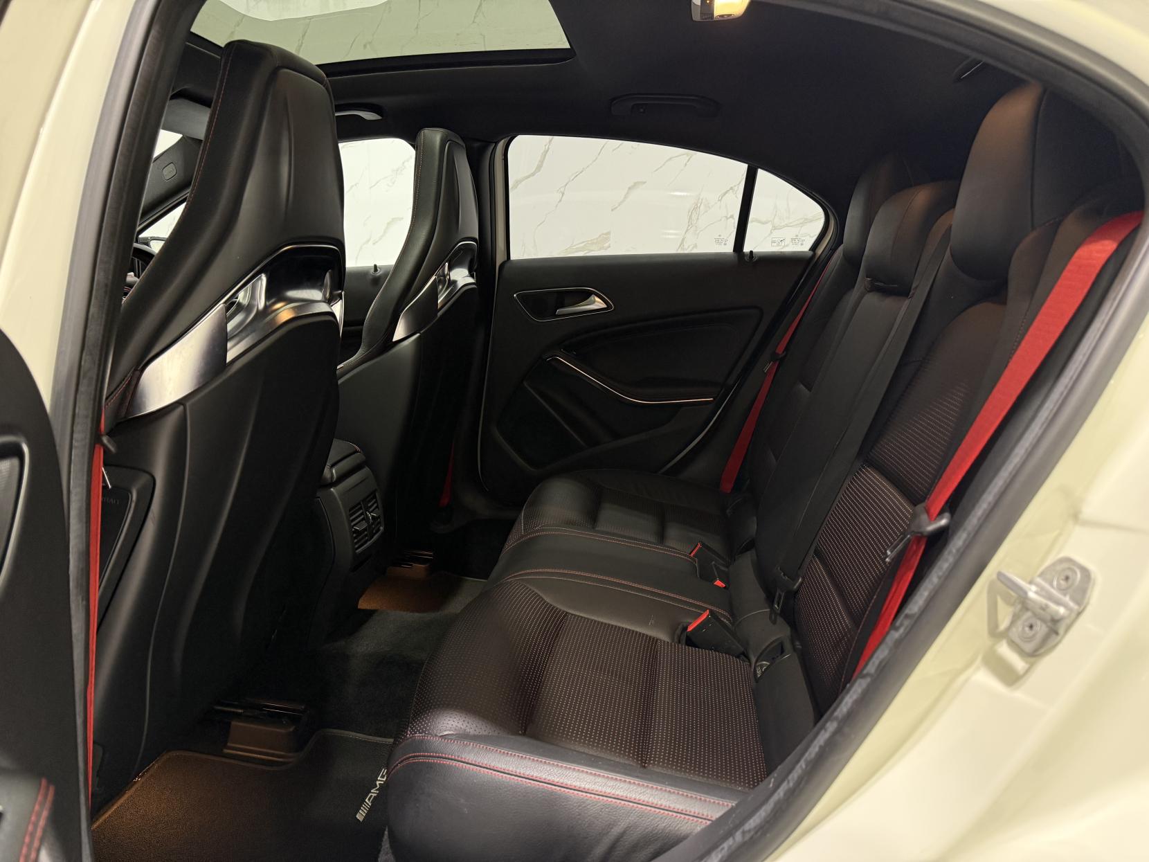 Mercedes-Benz A Class 2.0 A45 AMG Hatchback 5dr Petrol SpdS DCT 4MATIC Euro 6 (s/s) (360 ps)