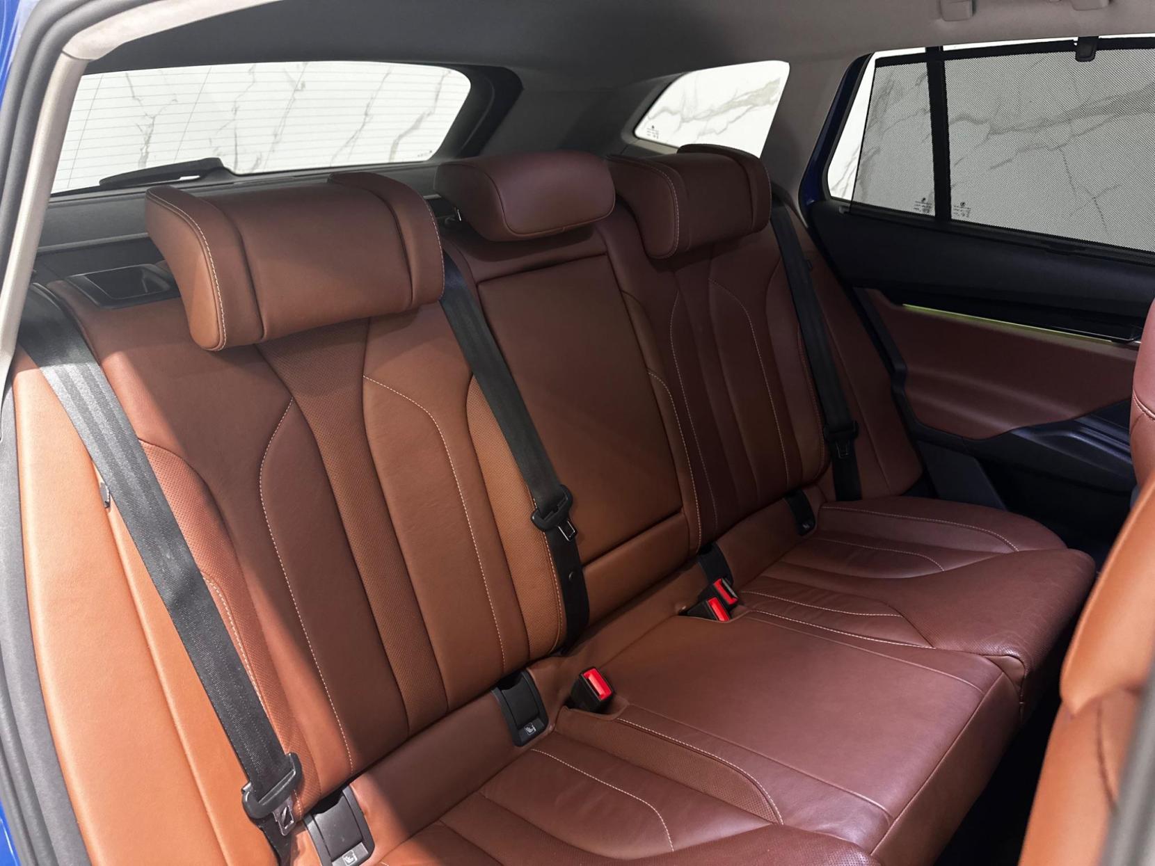 Skoda Enyaq 62kWh 60 Auto 5dr (DC120kW)