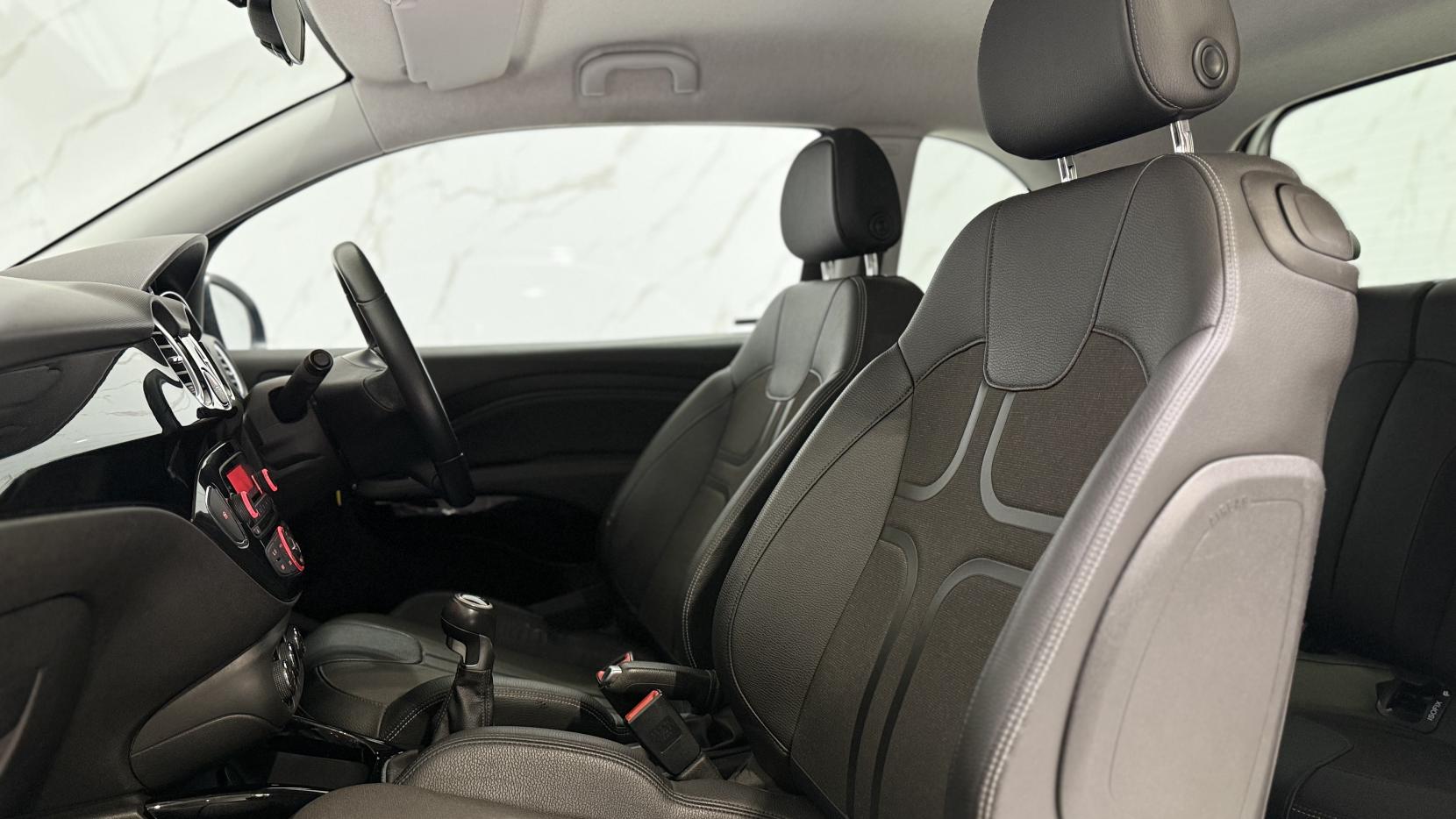 Vauxhall ADAM 1.4 16v SLAM Hatchback 3dr Petrol Manual Euro 5 (100 ps)