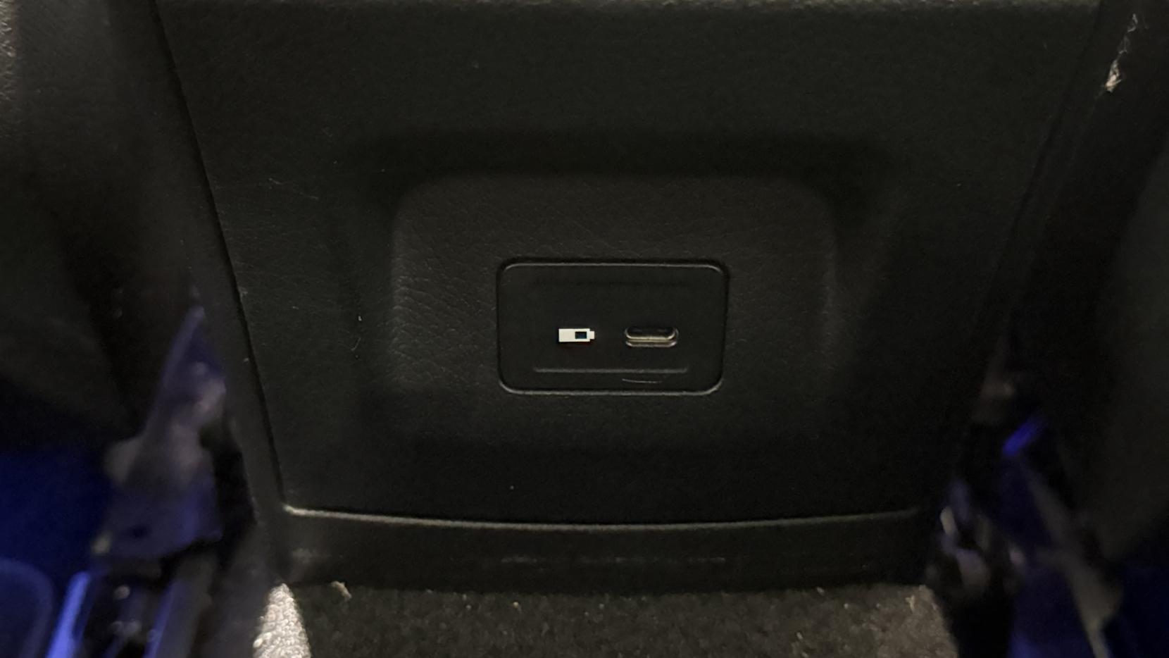 Mercedes-Benz A Class 1.3 A250e 15.6kWh AMG Line (Premium Plus 2) Saloon 4dr Petrol Plug-in Hybrid 8G-DCT Euro 6 (s/s) (218 ps)