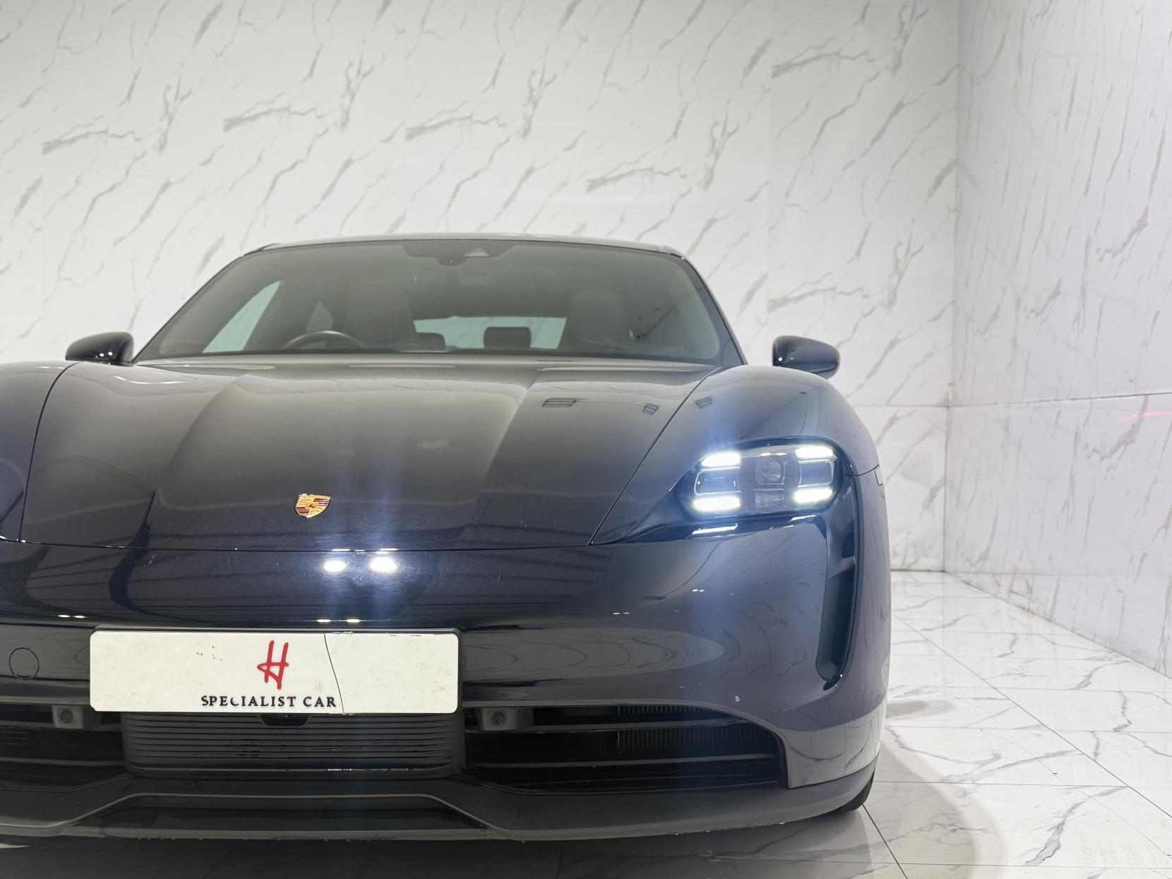 Porsche Taycan Performance 79.2kWh Saloon 4dr Electric Auto RWD (22kW Charger) (408 ps)