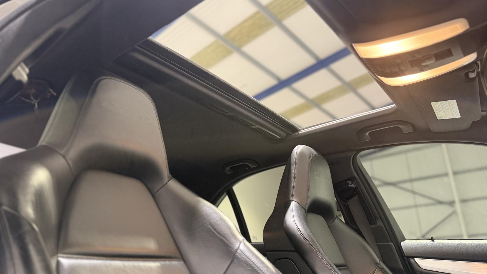 Mercedes-Benz C Class 6.3 C63 V8 AMG Saloon 4dr Petrol SpdS MCT Euro 5 (457 ps)