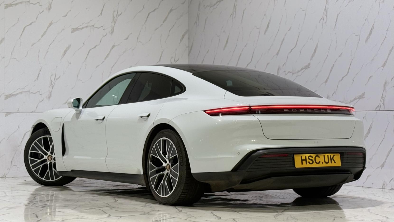 Porsche Taycan Performance Plus 93.4kWh Saloon 4dr Electric Auto RWD (11kW Charger) (476 ps)