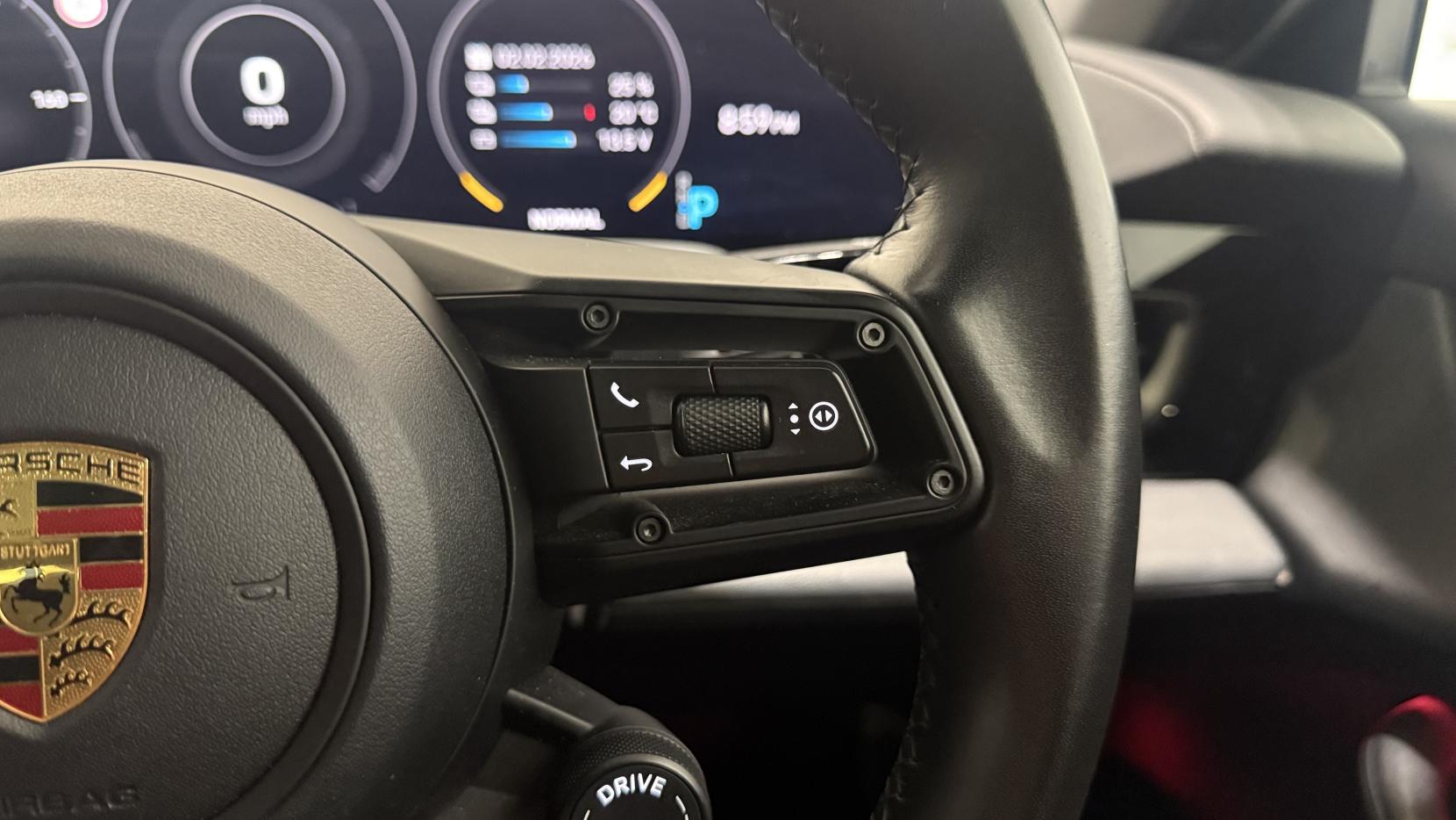 Porsche Taycan Performance Plus 93.4kWh Saloon 4dr Electric Auto RWD (11kW Charger) (476 ps)