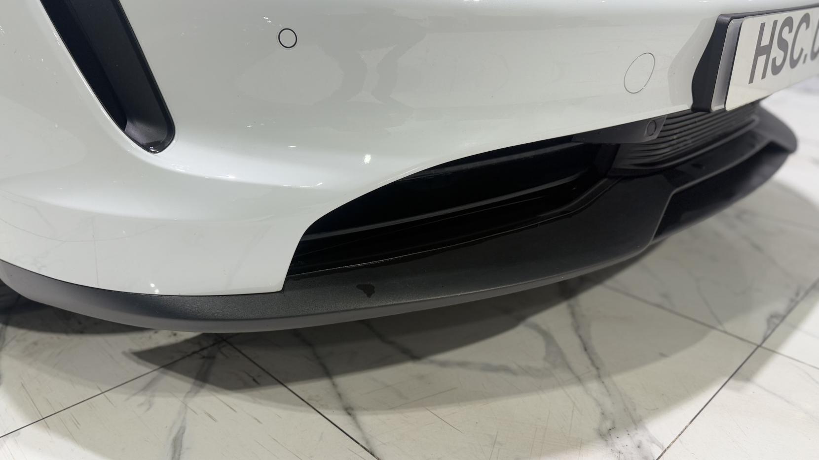 Porsche Taycan Performance Plus 93.4kWh Saloon 4dr Electric Auto RWD (11kW Charger) (476 ps)