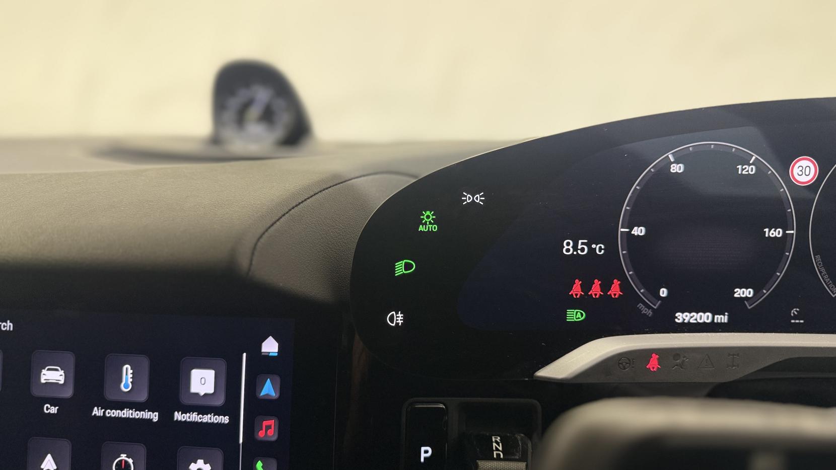 Porsche Taycan Performance Plus 93.4kWh Saloon 4dr Electric Auto RWD (11kW Charger) (476 ps)