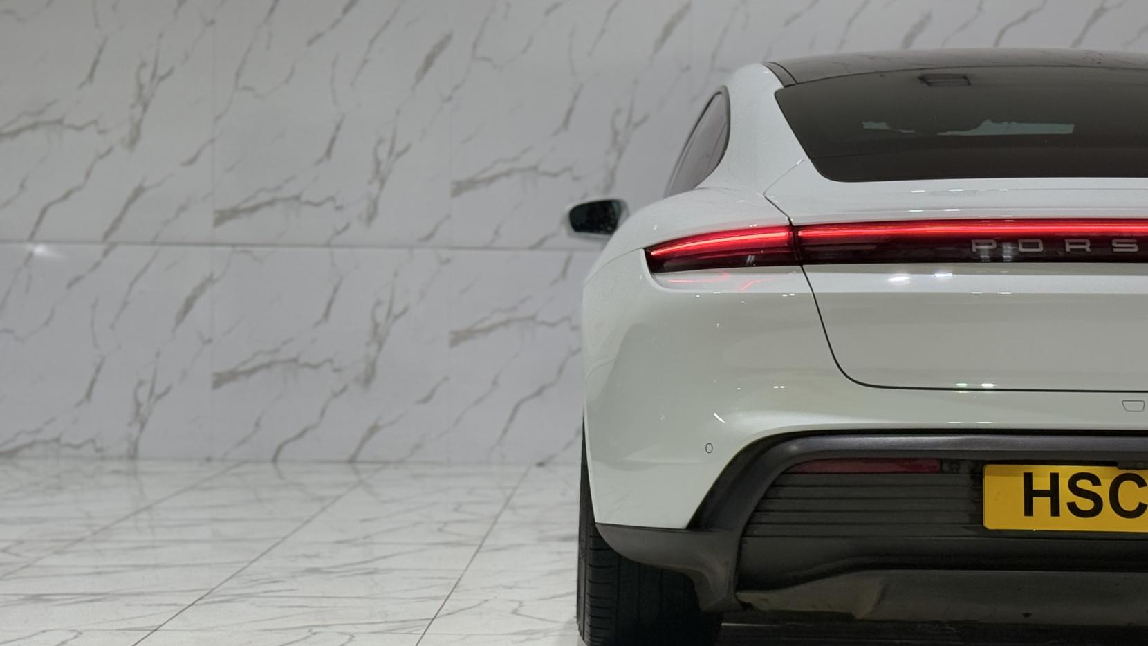 Porsche Taycan Performance Plus 93.4kWh Saloon 4dr Electric Auto RWD (11kW Charger) (476 ps)