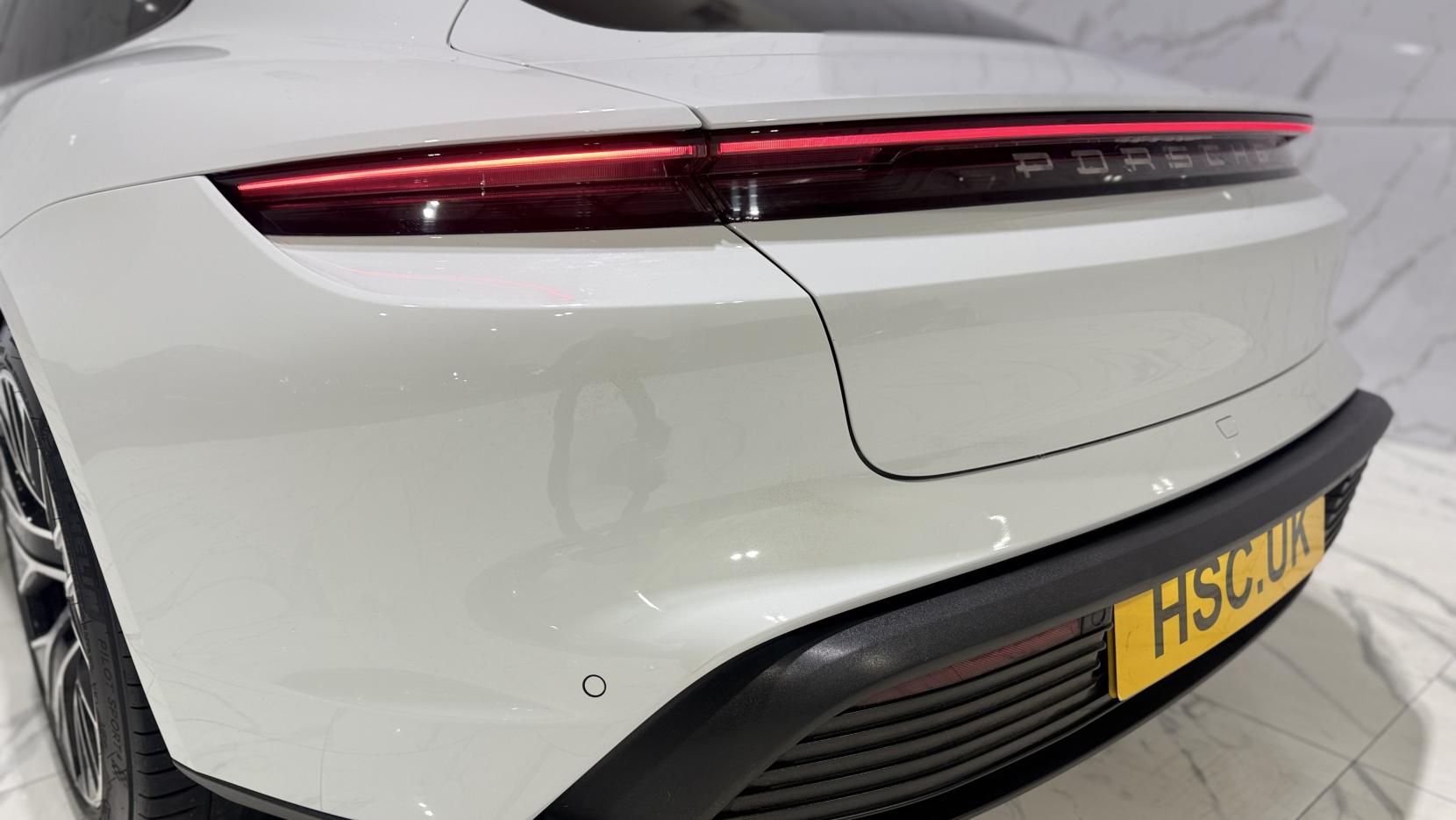 Porsche Taycan Performance Plus 93.4kWh Saloon 4dr Electric Auto RWD (11kW Charger) (476 ps)