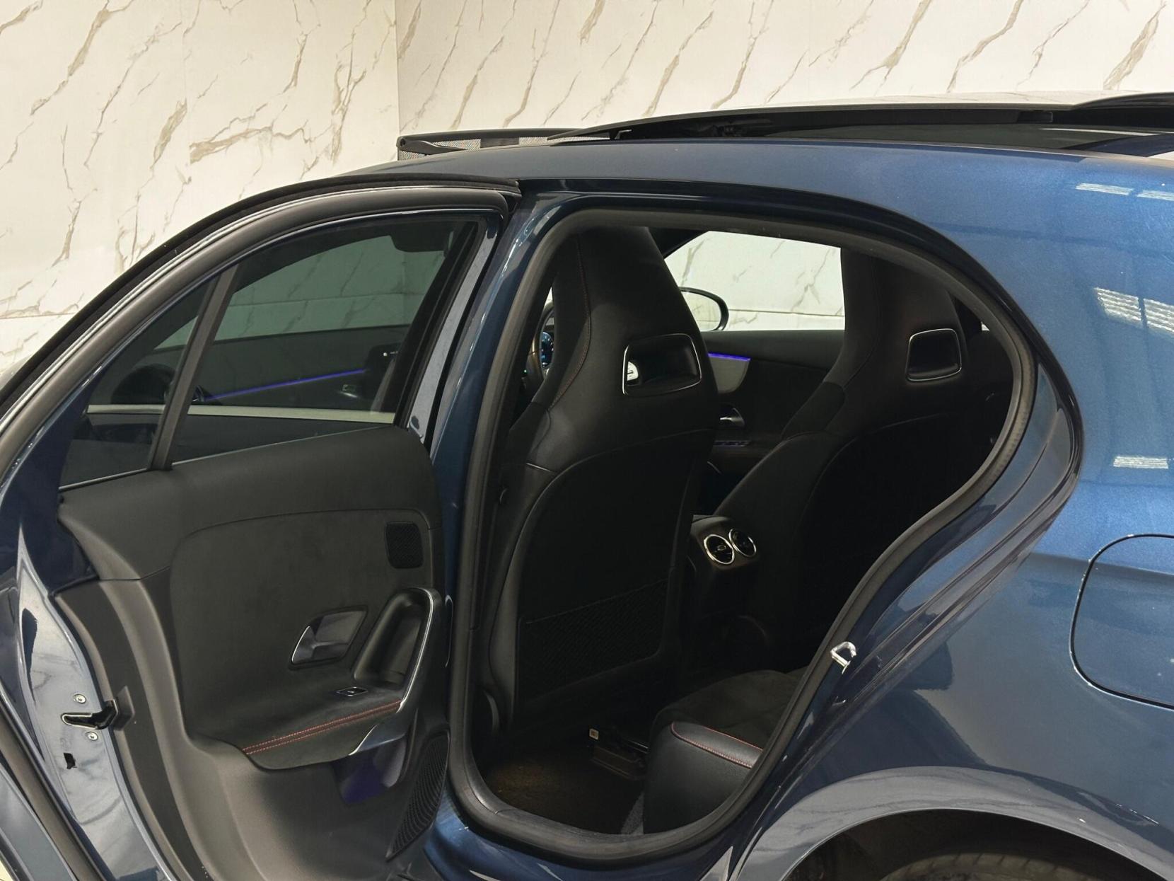 Mercedes-Benz A Class 1.3 A250e 15.6kWh AMG Line (Premium Plus 2) 8G-DCT Euro 6 (s/s) 5dr