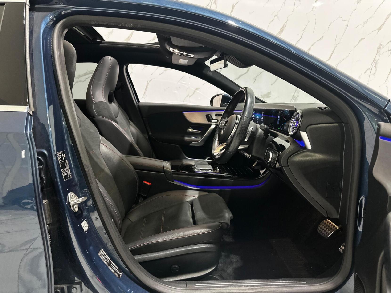 Mercedes-Benz A Class 1.3 A250e 15.6kWh AMG Line (Premium Plus 2) 8G-DCT Euro 6 (s/s) 5dr