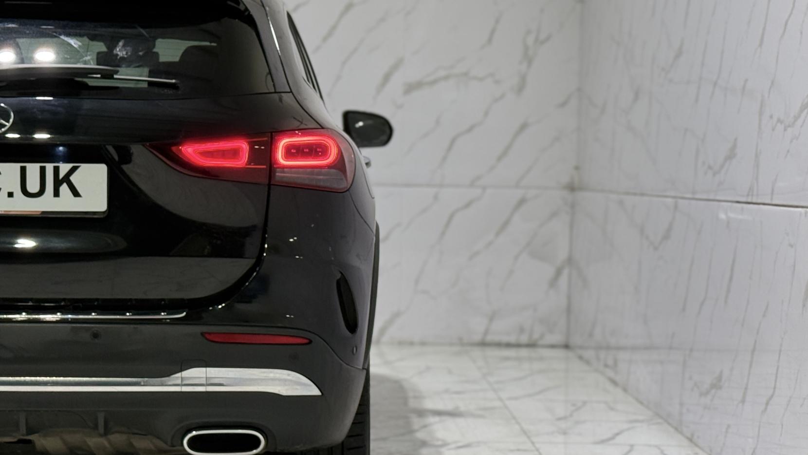 Mercedes-Benz GLA 1.3 GLA250e 15.6kWh Exclusive Edition (Premium Plus) SUV 5dr Petrol Plug-in Hybrid 8G-DCT Euro 6 (s/s) (218 ps)