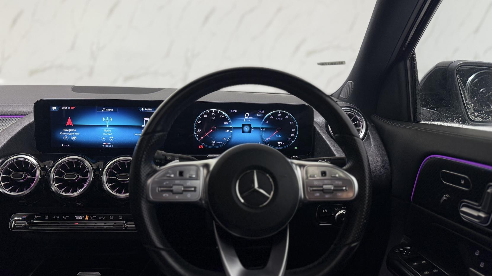 Mercedes-Benz GLA 1.3 GLA250e 15.6kWh Exclusive Edition (Premium Plus) SUV 5dr Petrol Plug-in Hybrid 8G-DCT Euro 6 (s/s) (218 ps)