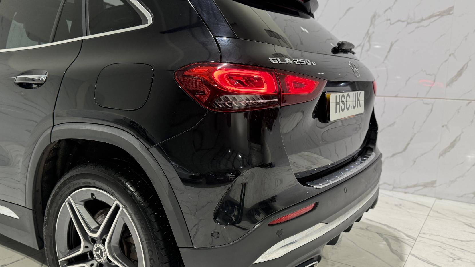 Mercedes-Benz GLA 1.3 GLA250e 15.6kWh Exclusive Edition (Premium Plus) SUV 5dr Petrol Plug-in Hybrid 8G-DCT Euro 6 (s/s) (218 ps)