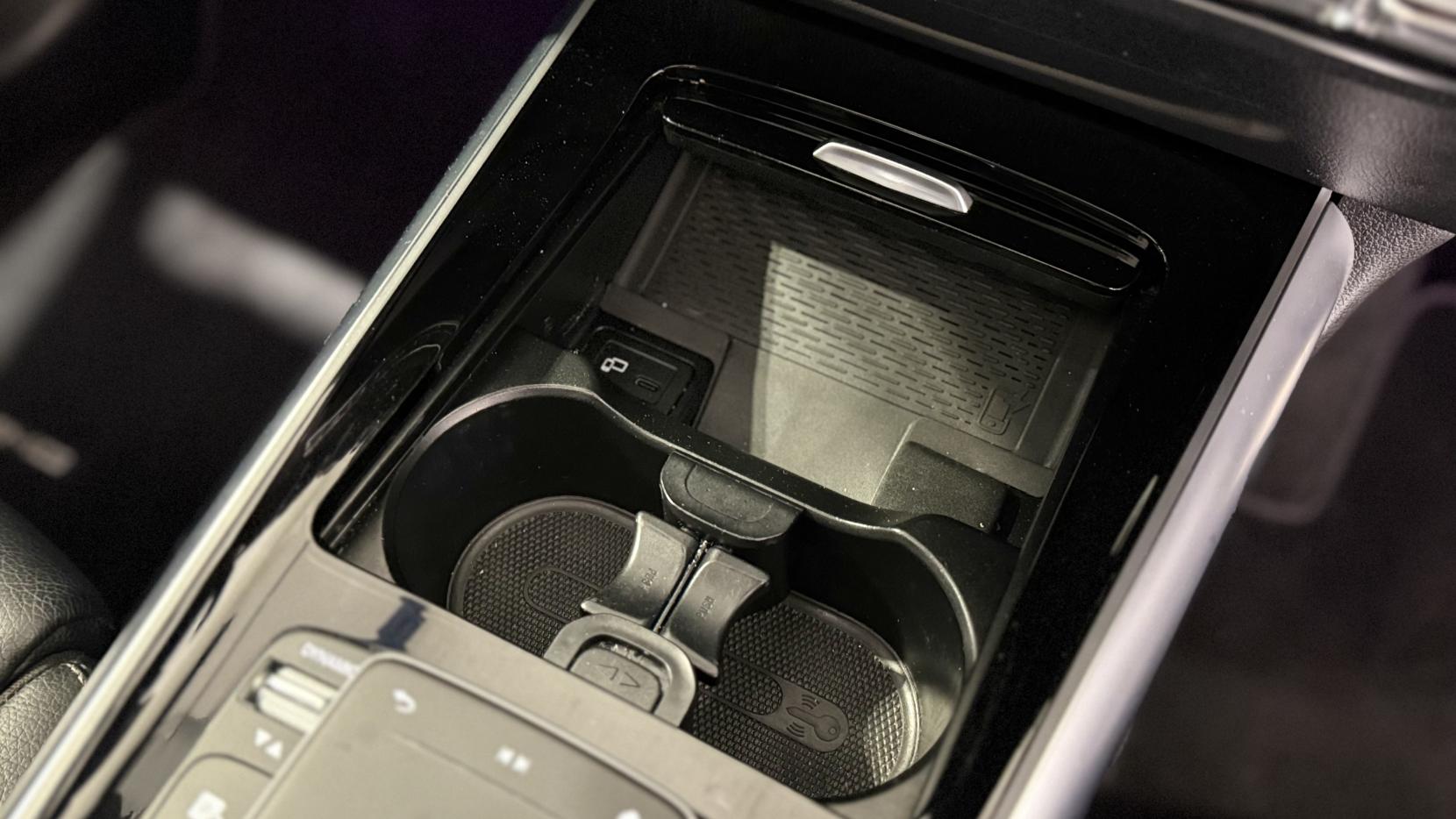 Mercedes-Benz GLA 1.3 GLA250e 15.6kWh Exclusive Edition (Premium Plus) SUV 5dr Petrol Plug-in Hybrid 8G-DCT Euro 6 (s/s) (218 ps)