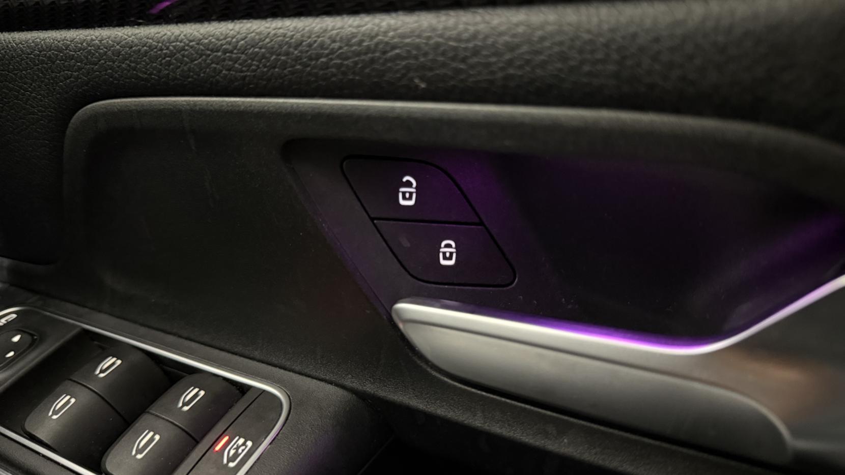 Mercedes-Benz GLA 1.3 GLA250e 15.6kWh Exclusive Edition (Premium Plus) SUV 5dr Petrol Plug-in Hybrid 8G-DCT Euro 6 (s/s) (218 ps)