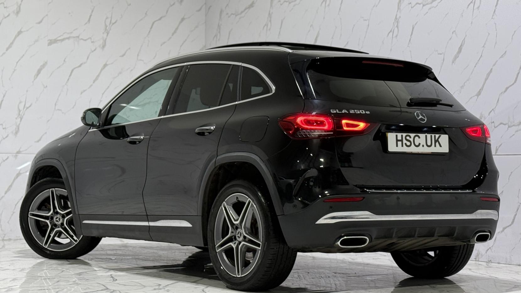 Mercedes-Benz GLA 1.3 GLA250e 15.6kWh Exclusive Edition (Premium Plus) SUV 5dr Petrol Plug-in Hybrid 8G-DCT Euro 6 (s/s) (218 ps)